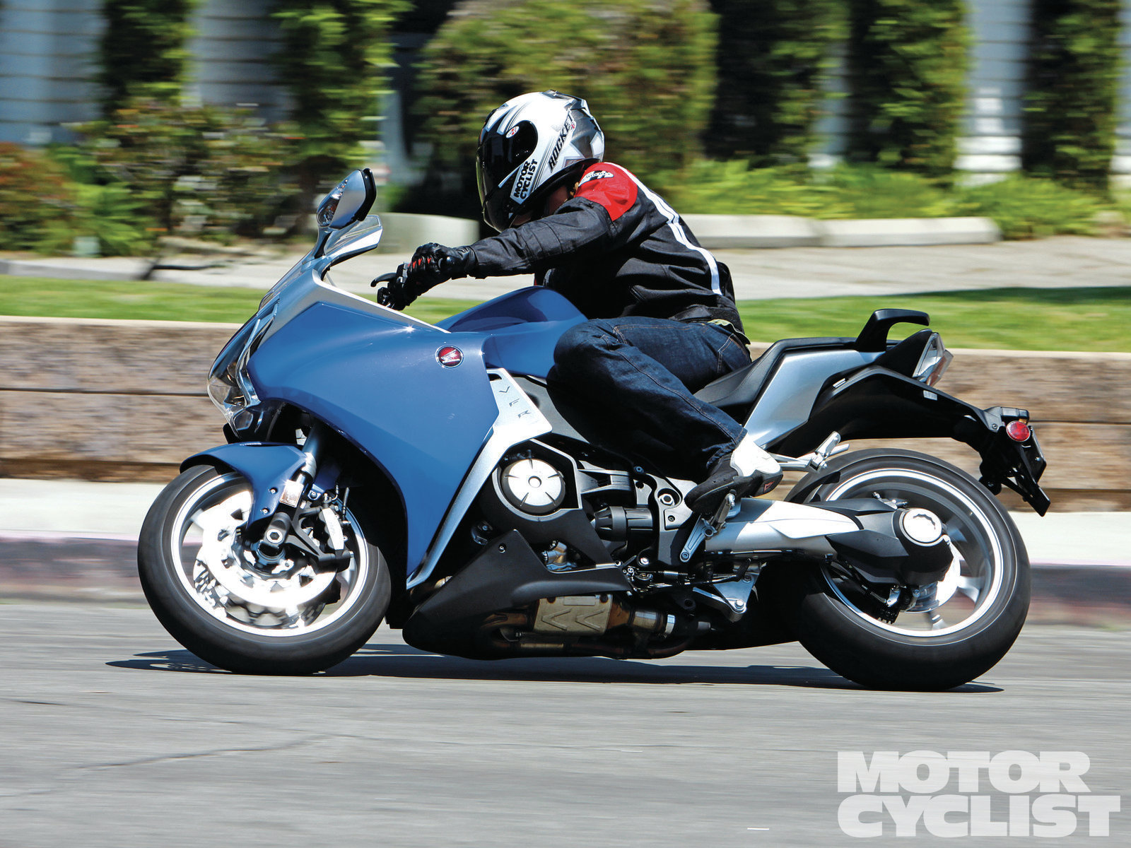 2012 vfr1200f deals