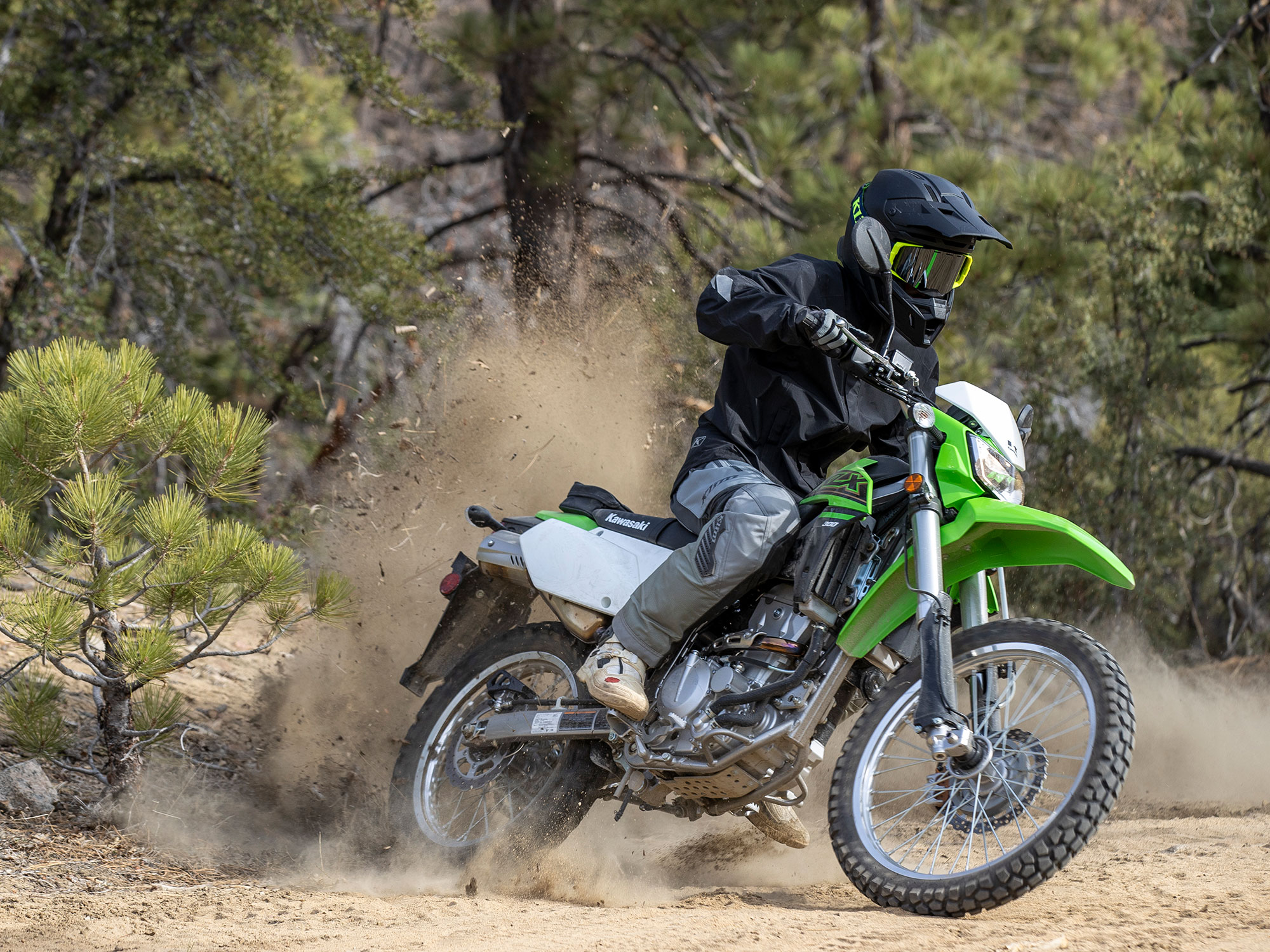 Kawasaki klx 700 online adventure bike