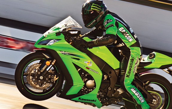 Rickey Gadson Dragstrip Tests the 2011 Kawasaki ZX-10R Video