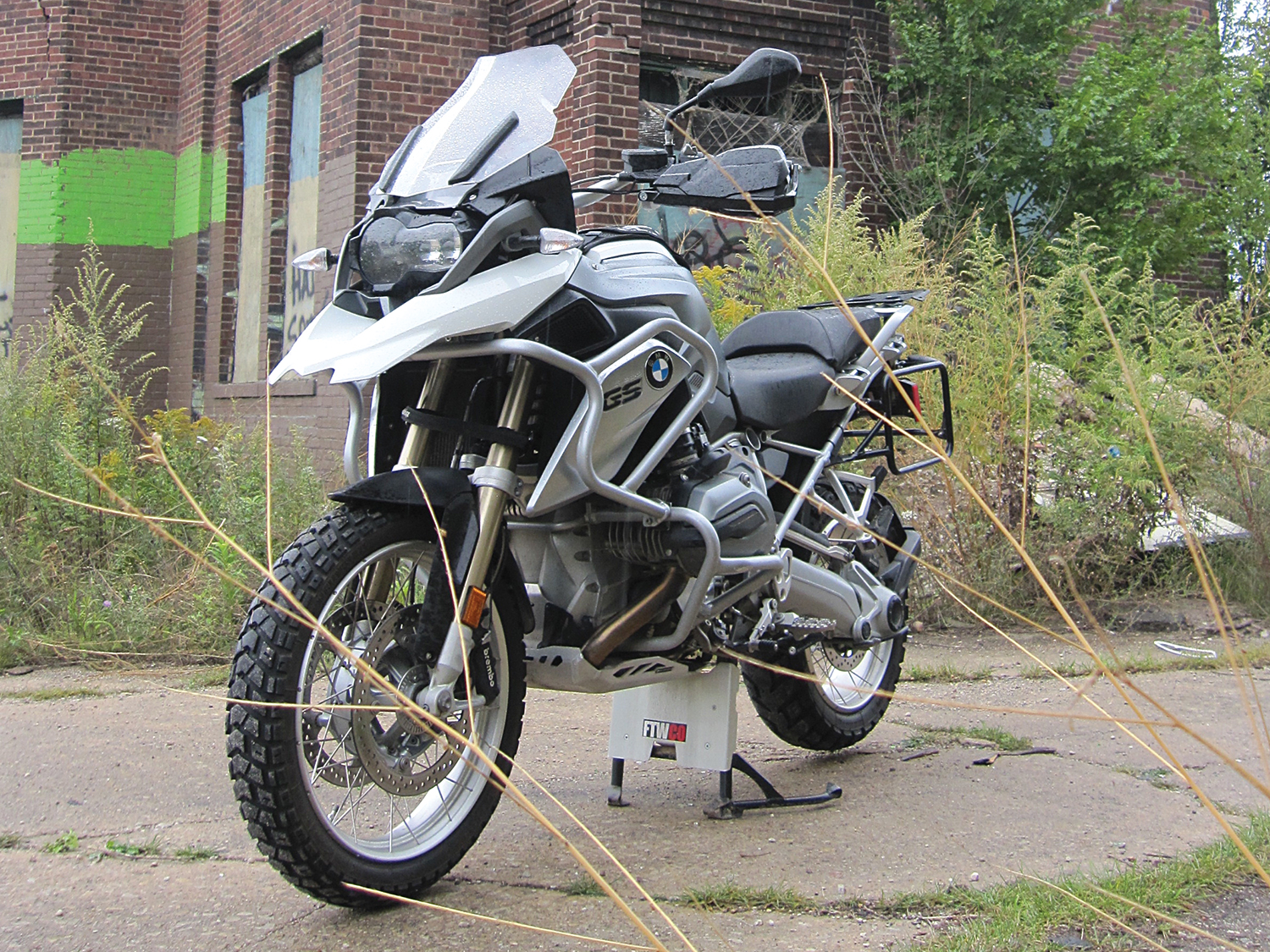 BMW Motorcycles R1200GS | Motorcyclist