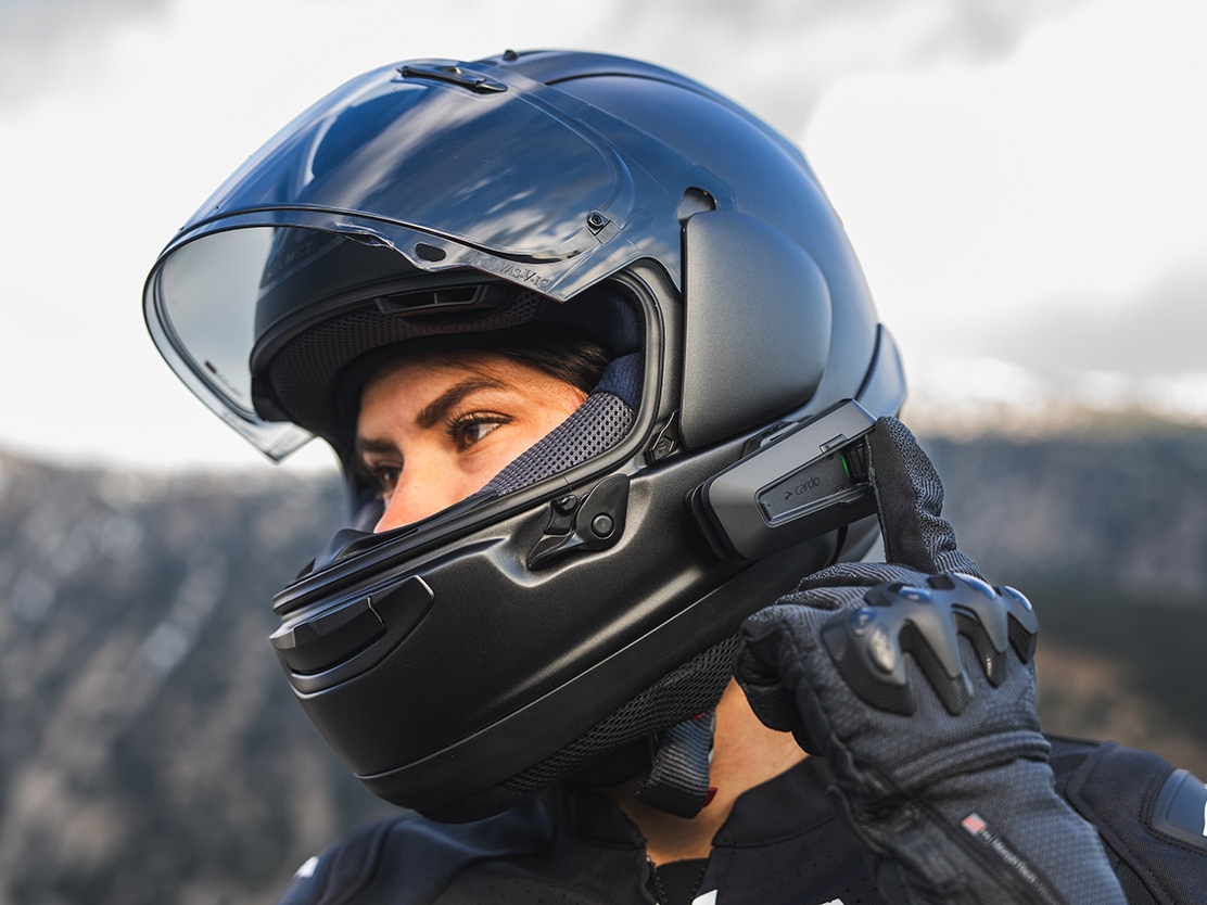 Cardo Packtalk Pro Review | Cycle World