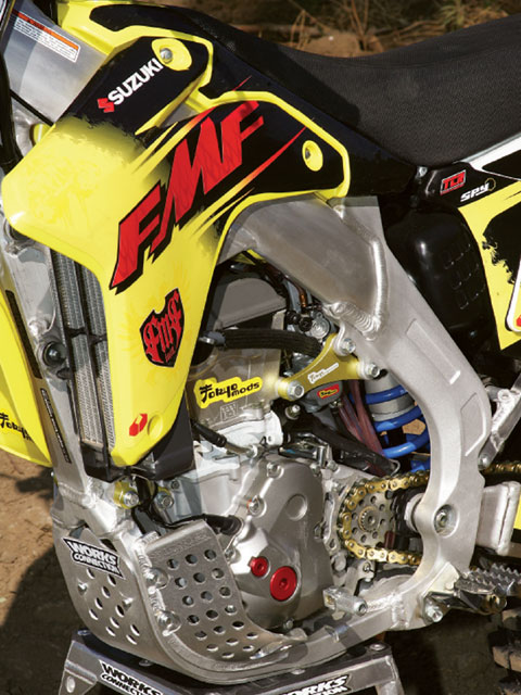 FMF/Race Tech Custom 2006 Suzuki RM-Z450 Dirt Bike Review - Dirt