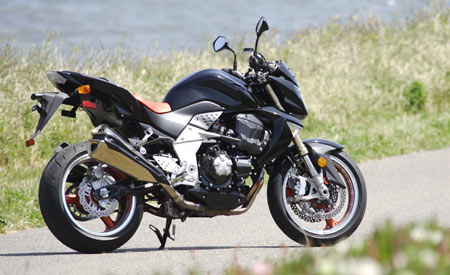2008 Kawasaki Z1000 Review- Kawasaki Z1000 First Ride Test- Photos