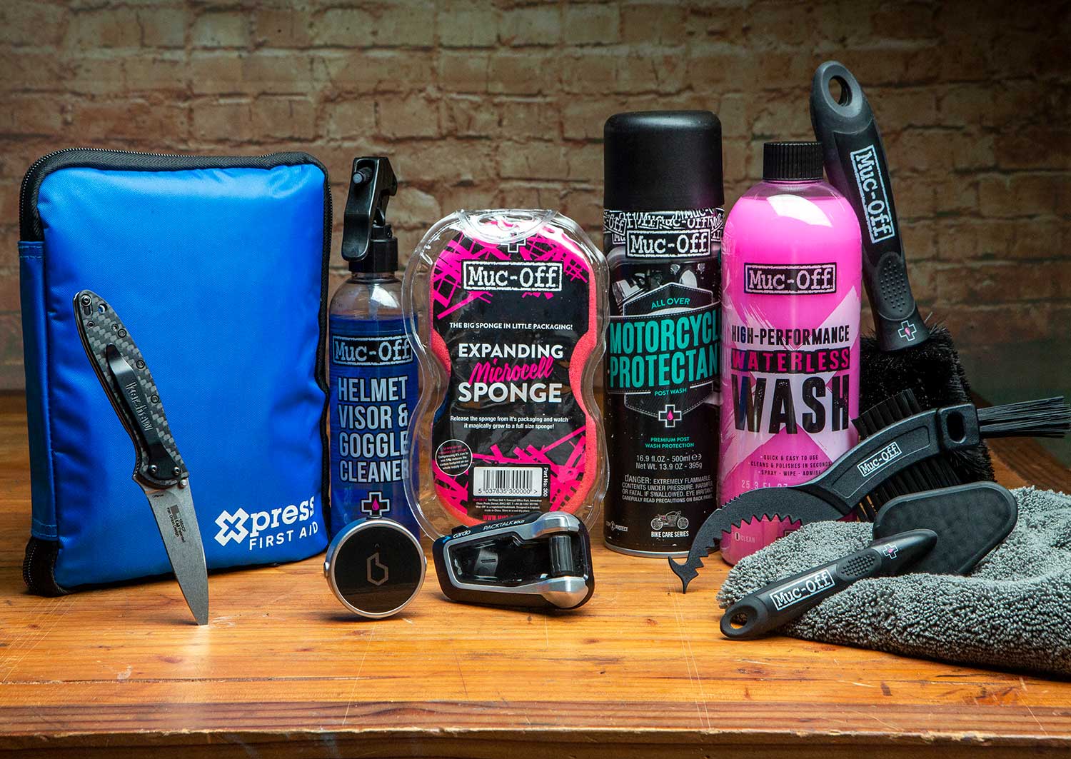 Muc-Off x Triumph Motorcycle Cleaning Kit 