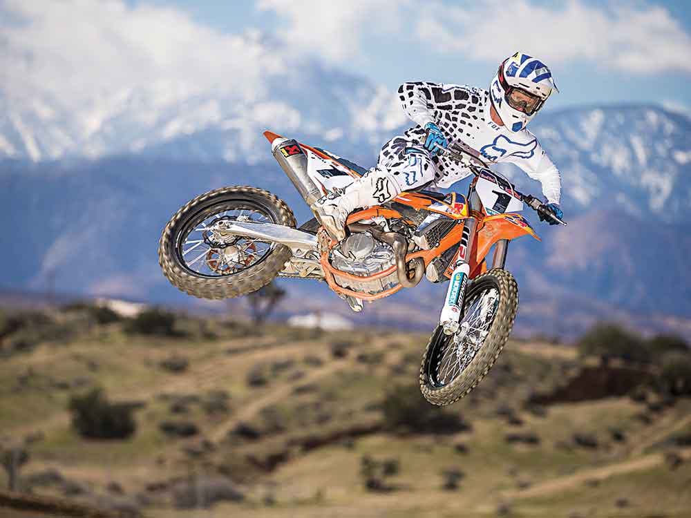 2017 KTM 450 SX-F Factory Edition Test | Dirt Rider 2017 KTM 450 SX-F Factory Edition Test | Dirt Rider