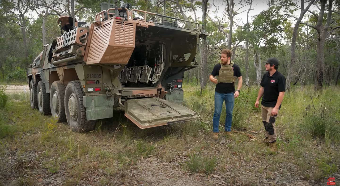 Mud & Dust: Australian Army Vehicles ＆ 2020-08-26-13.53.13-