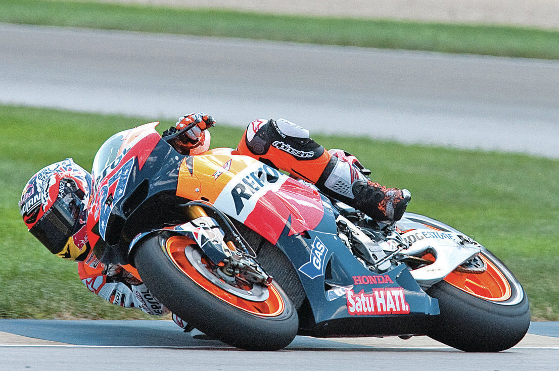 Motorcycle Chassis Design | The Elephant in the Pit Box | Drawing