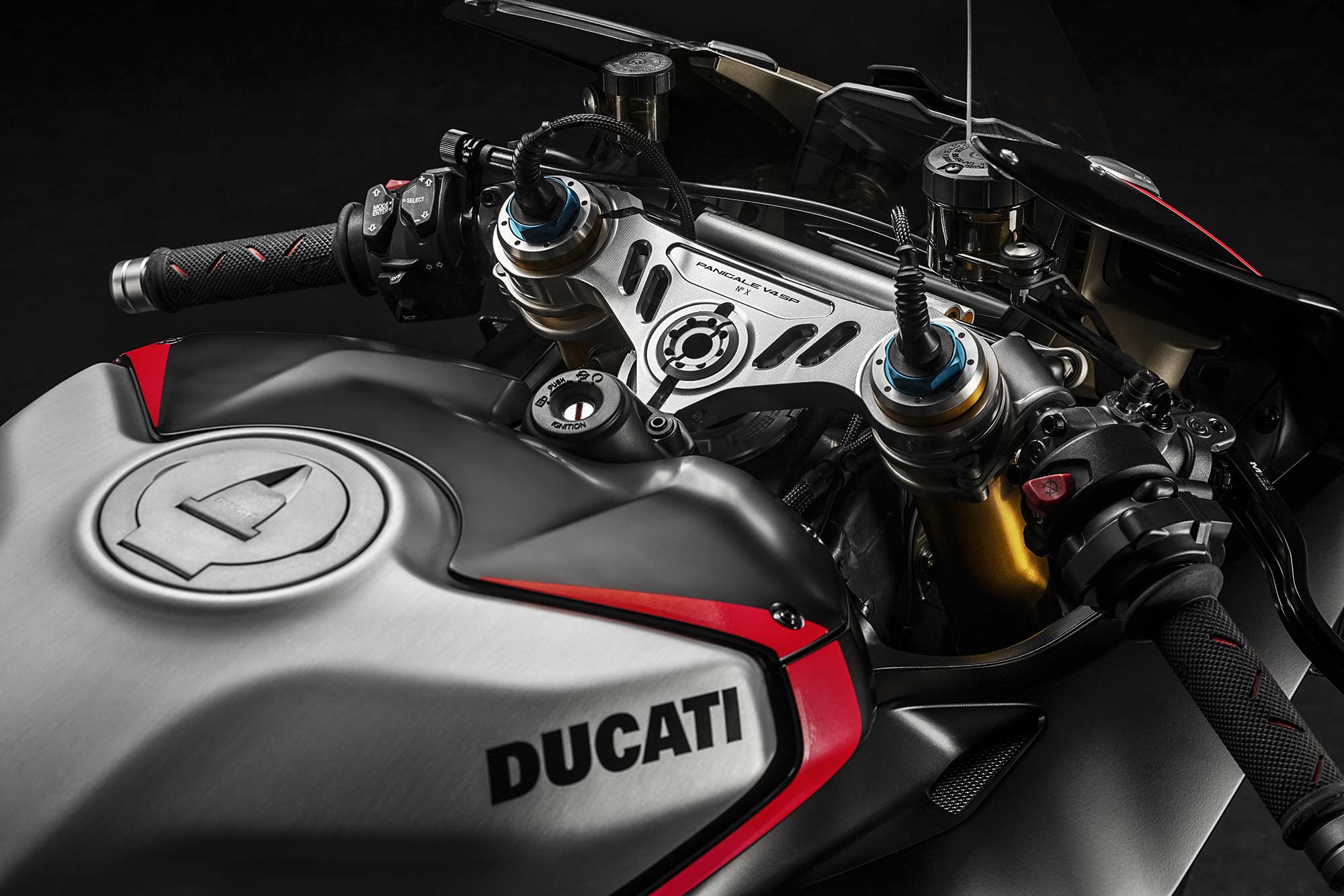 2021 Ducati Panigale V4 Buyer's Guide: Specs, Photos, Price