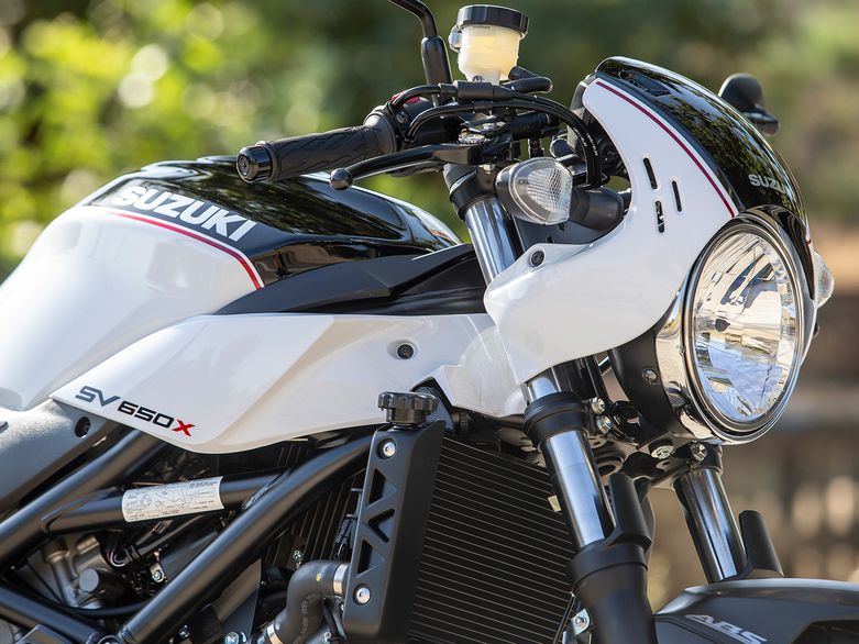 2019 Suzuki SV650X MC Commute Review | Motorcyclist