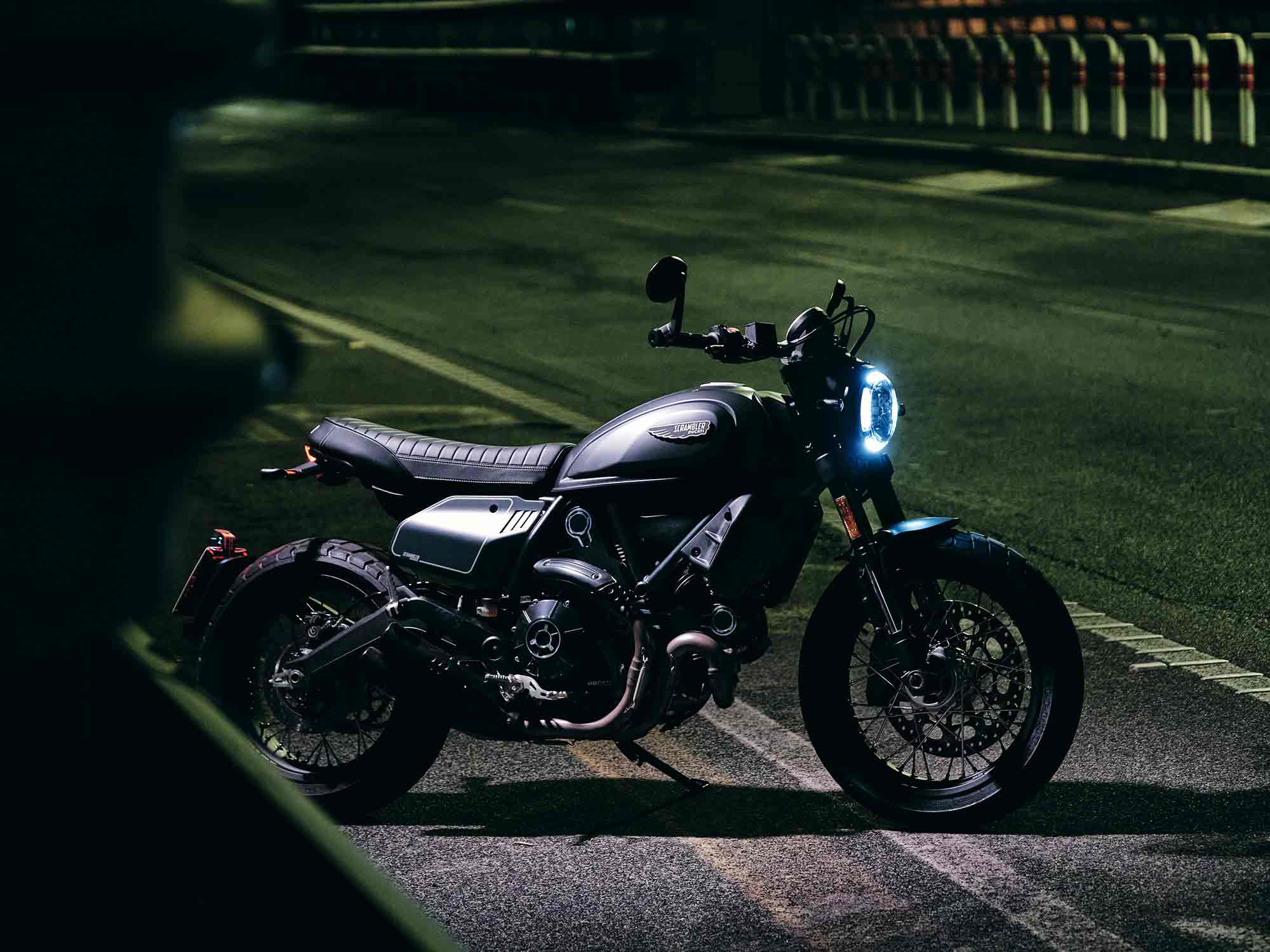 21 Ducati Scrambler Nightshift First Ride Review Motorcyclist