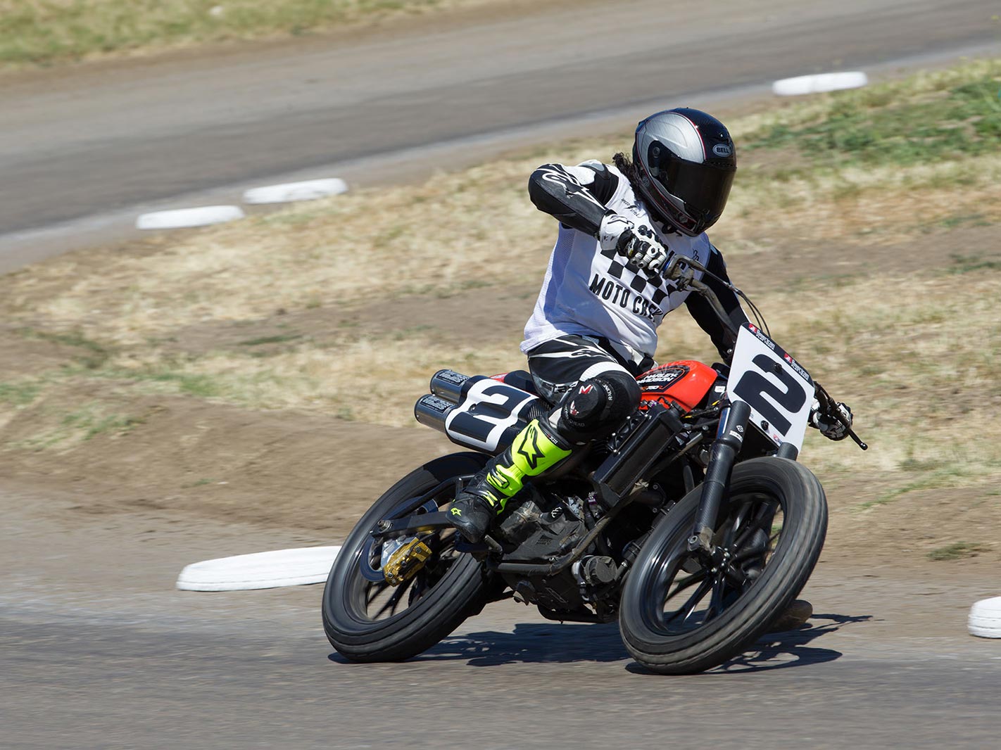 Harley-Davidson XG750R Flat Track Racer First Ride Review