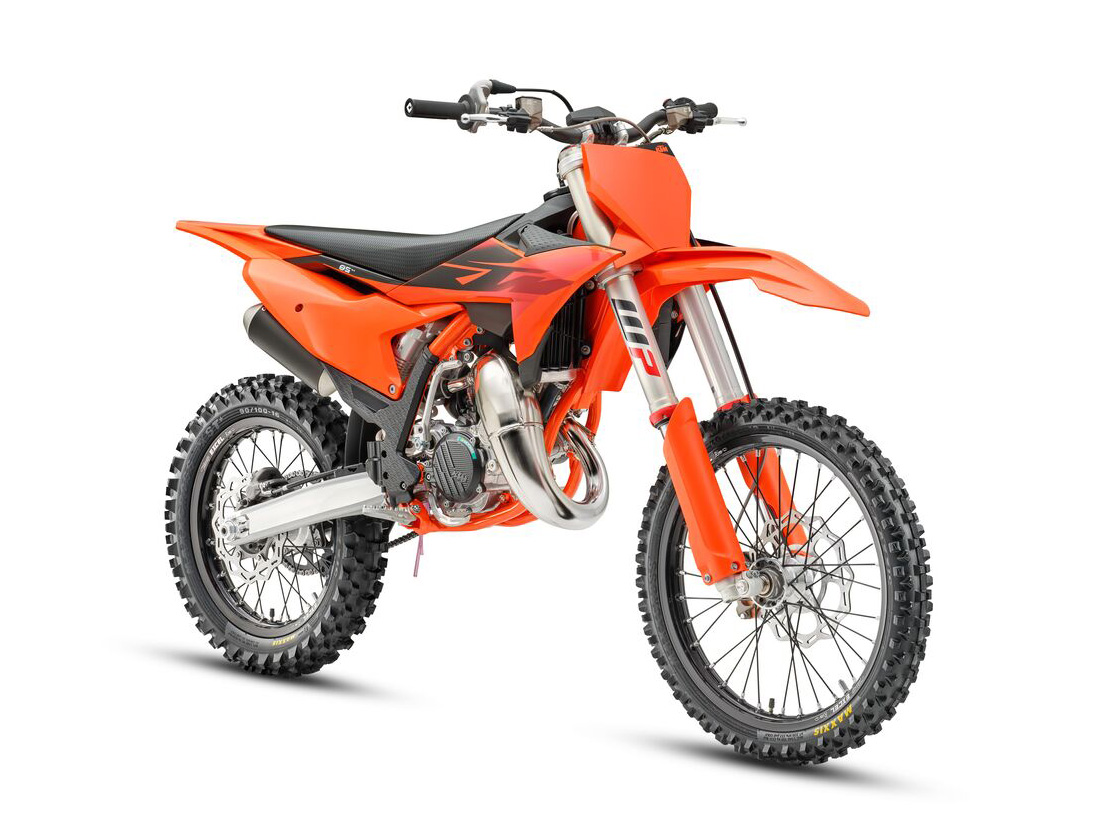 VIDEO: 2016 Kawasaki KX85 | Dirt Rider