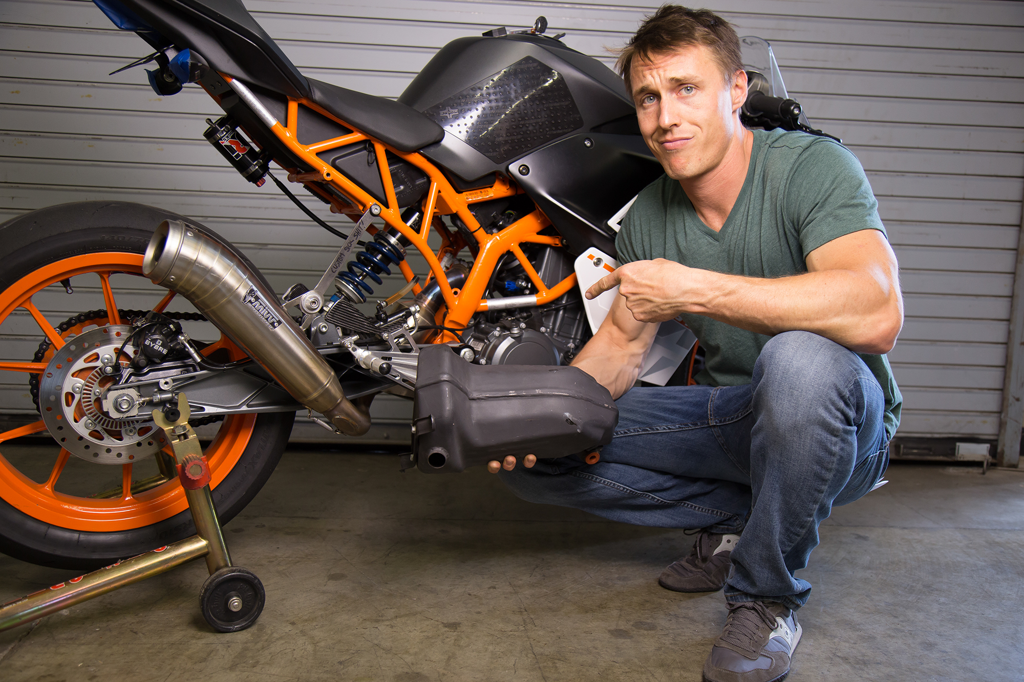 Long-Term KTM RC390: Mivv Ghibli Exhaust System Installation | Motorcyclist