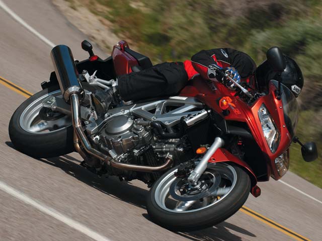 Cult of Personality: 2003 Suzuki SV650 First Ride | Cycle World