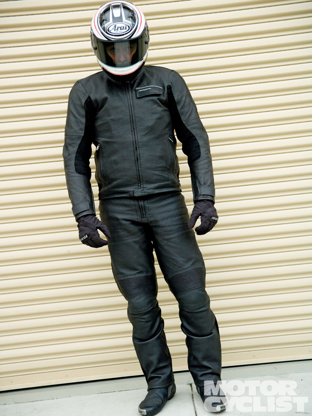 TRANSIT レザージャケット MC Tested: Aerostich Transit Leathers | Motorcyclist