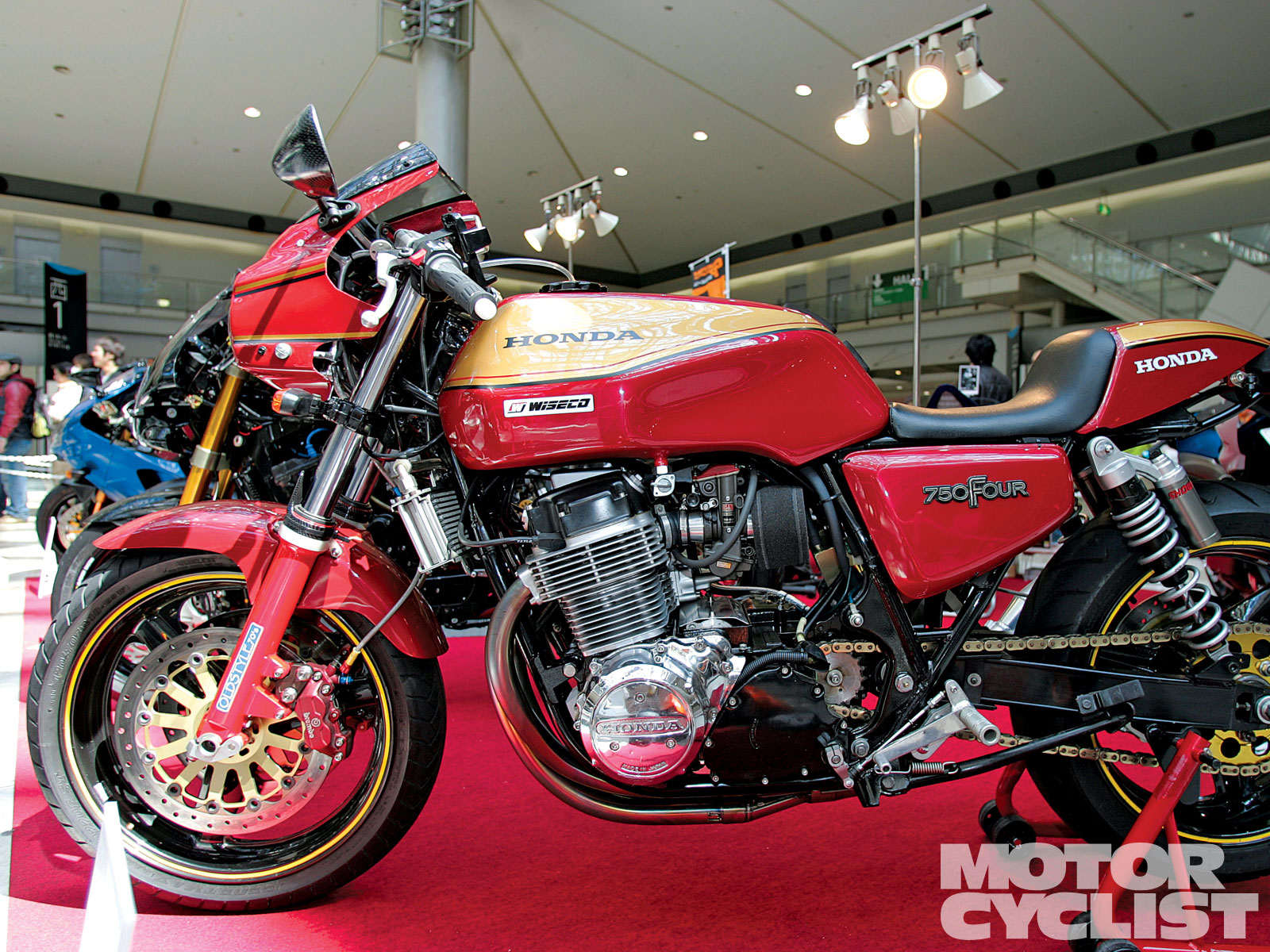Wild File: Tokyo Retro Superbikes | Motorcyclist