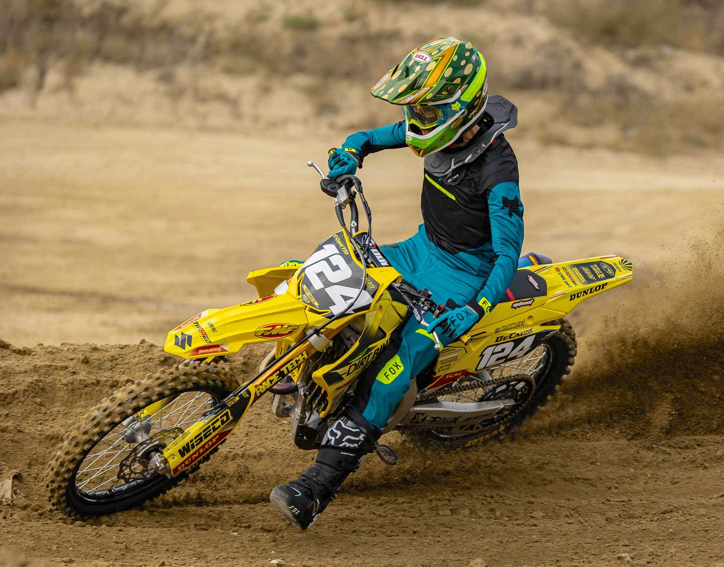 Suzuki dirt bike online helmets