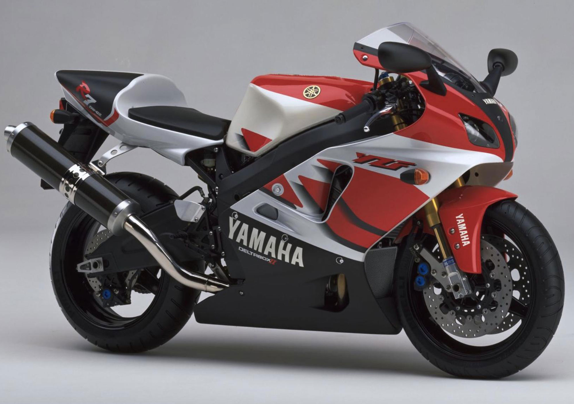 Yamaha R7 giá từ 260 triệu chính thức bán tại Việt Nam  CHAYXEVN