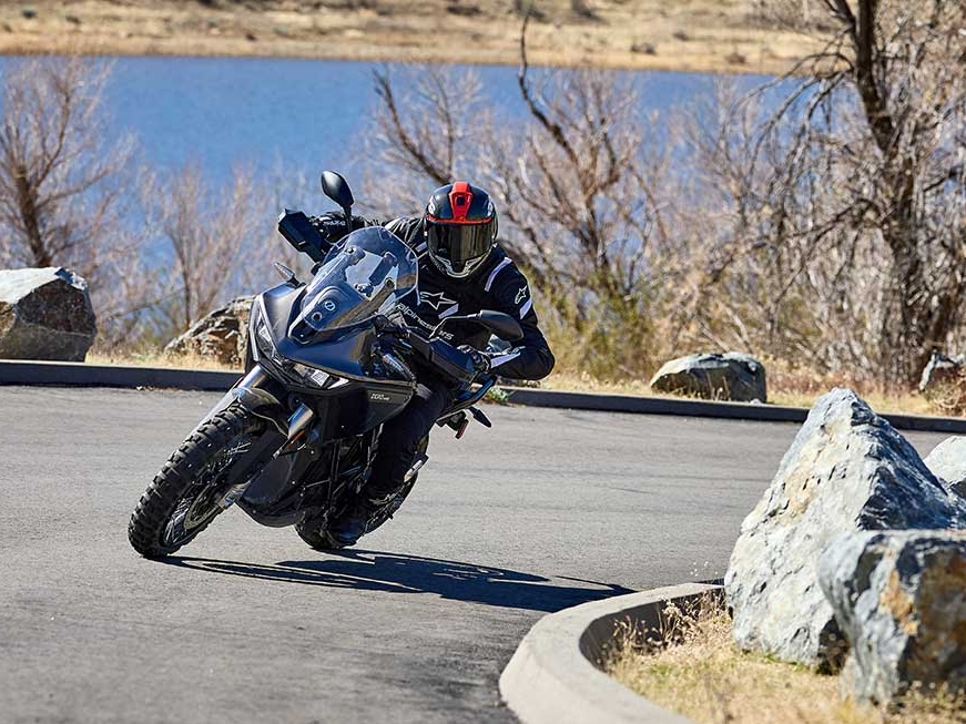 icon VARIAL プレミアムライディングパンツ 28 Icon 1000 Varial Collection Gear Review | Motorcyclist