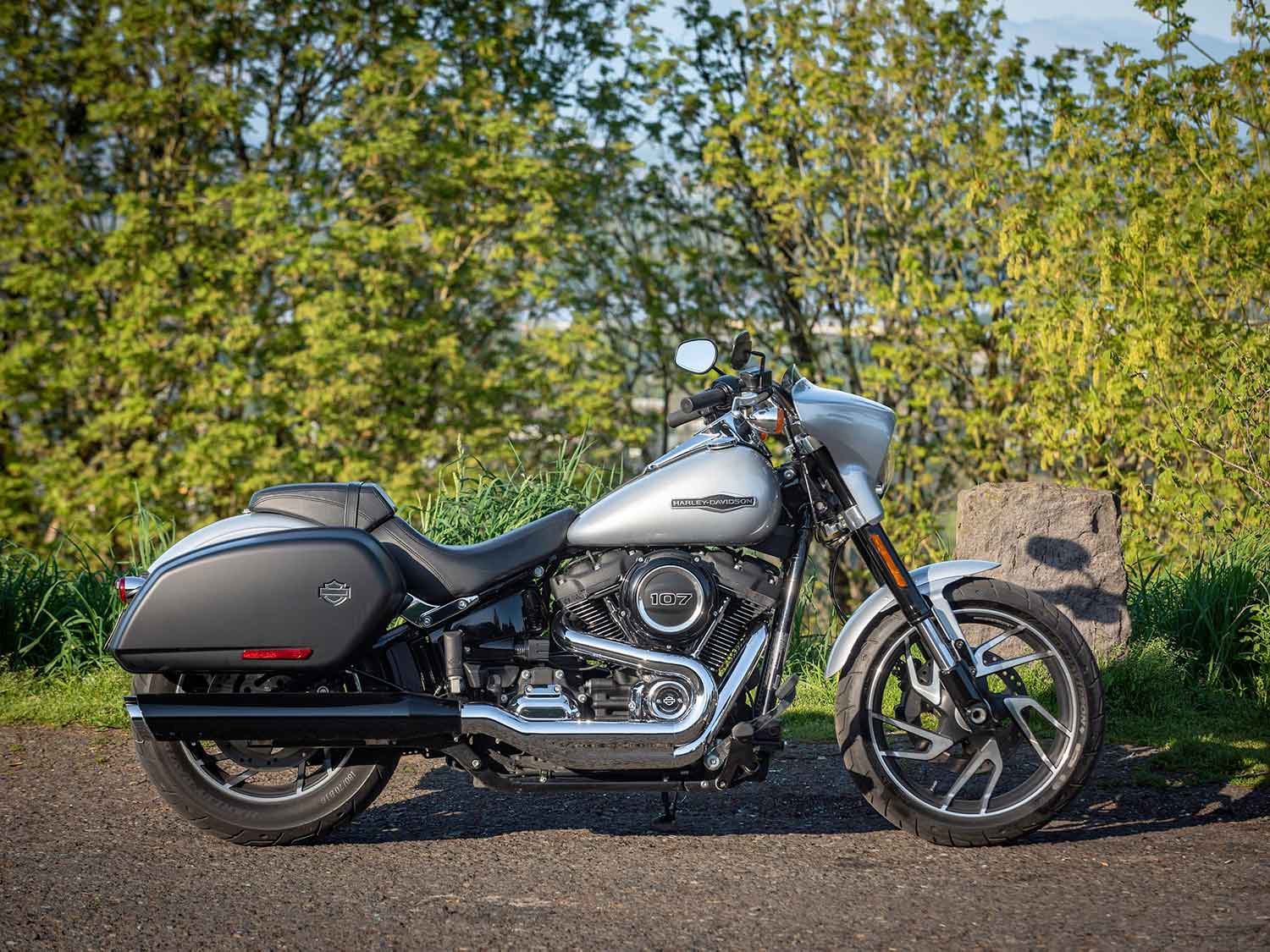 1 000 Miles On A 2019 Harley Davidson Sport Glide And We Re Not Done Yet Motorcycle Cruiser