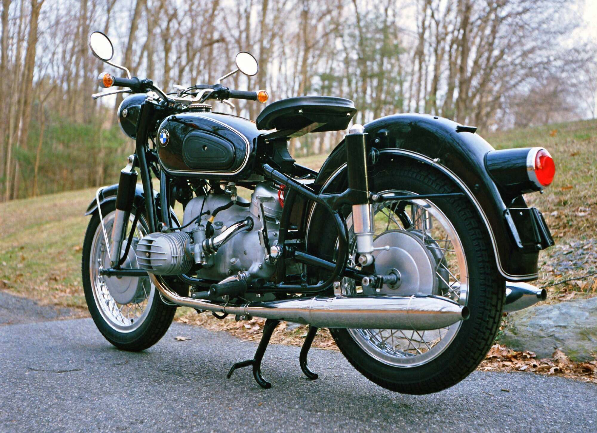Scottie S Workshop Restores Vintage Bmw Motorcycles Cycle World