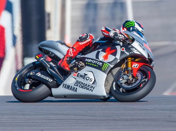 MotoGPYAMAHA JorgeLorenzo＆ValentinoRossi Lorenzo & Rossi put Day One of a Three Day Test at New Circuit of