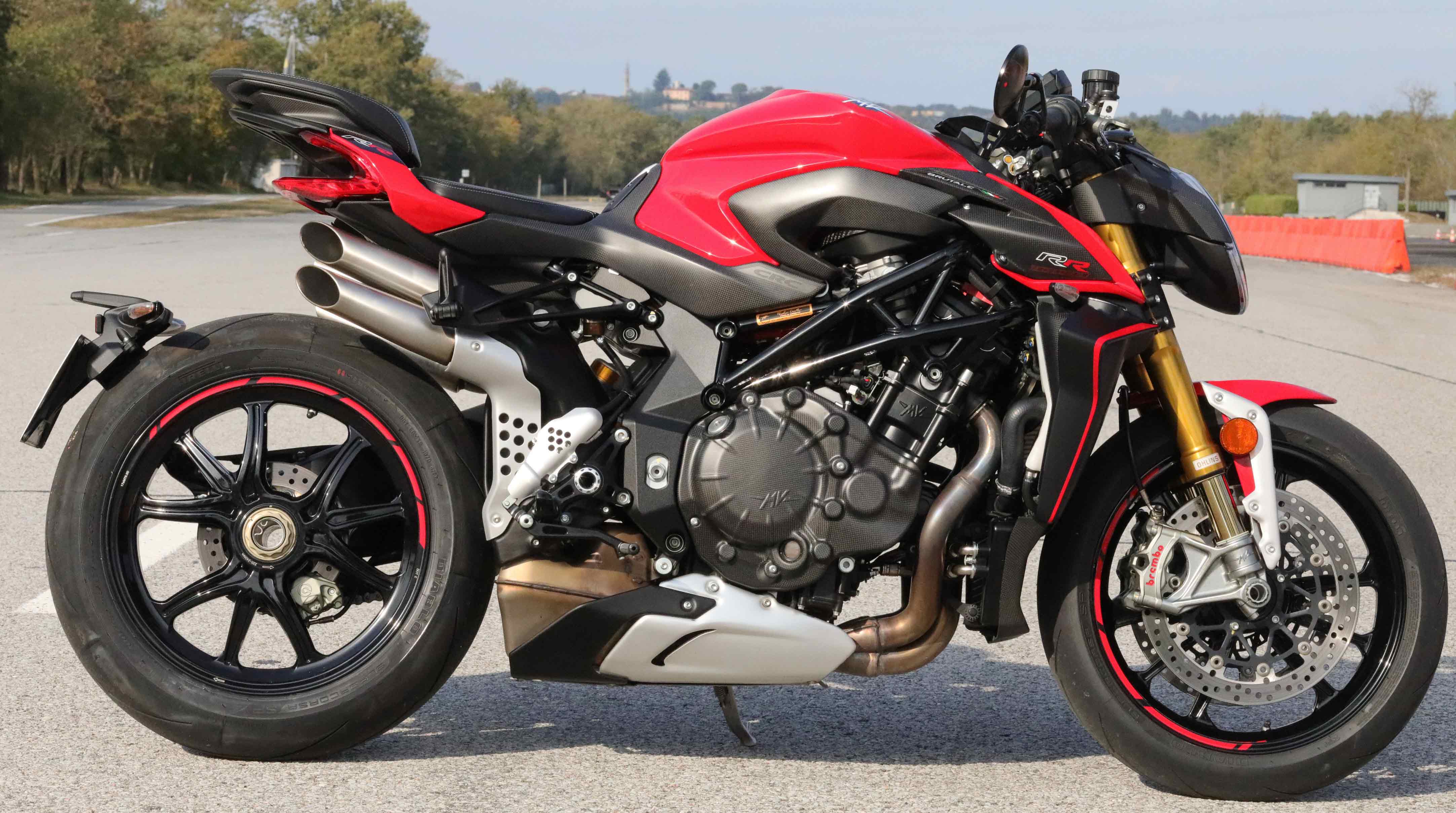 2020 MV Agusta Brutale 1000 RR First Look (11 Fast Facts)