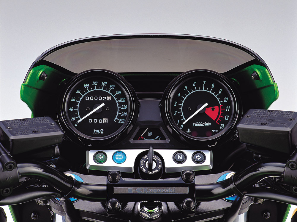 Looking Back At The Burly Kawasaki ZRX1100 And ZRX1200