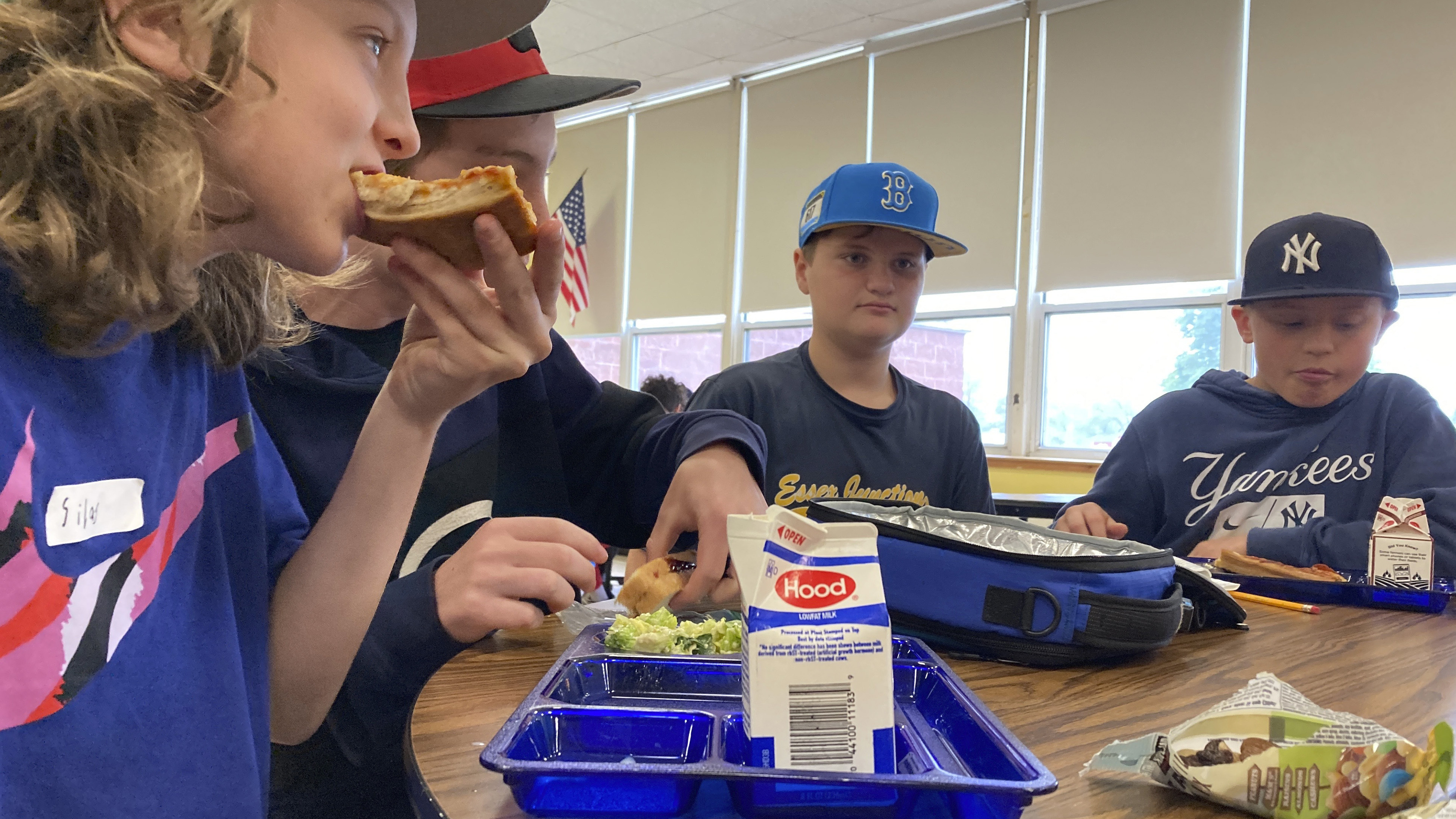 As students go back to school, many face a lunch bill for the first time in  2 years - OPB