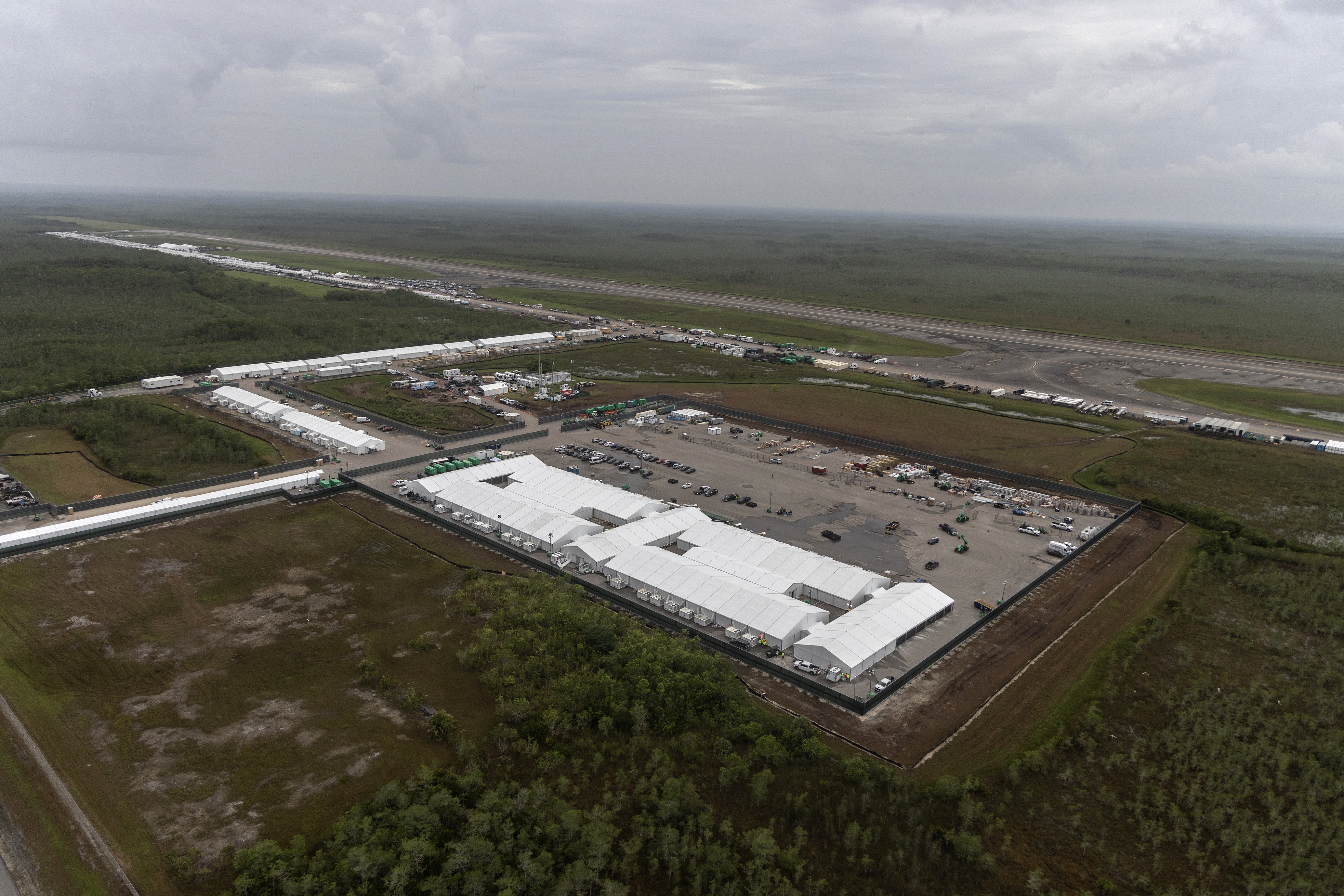 Florida's 'Alligator Alcatraz' detention facility to be empty 'within a few days' - OPB