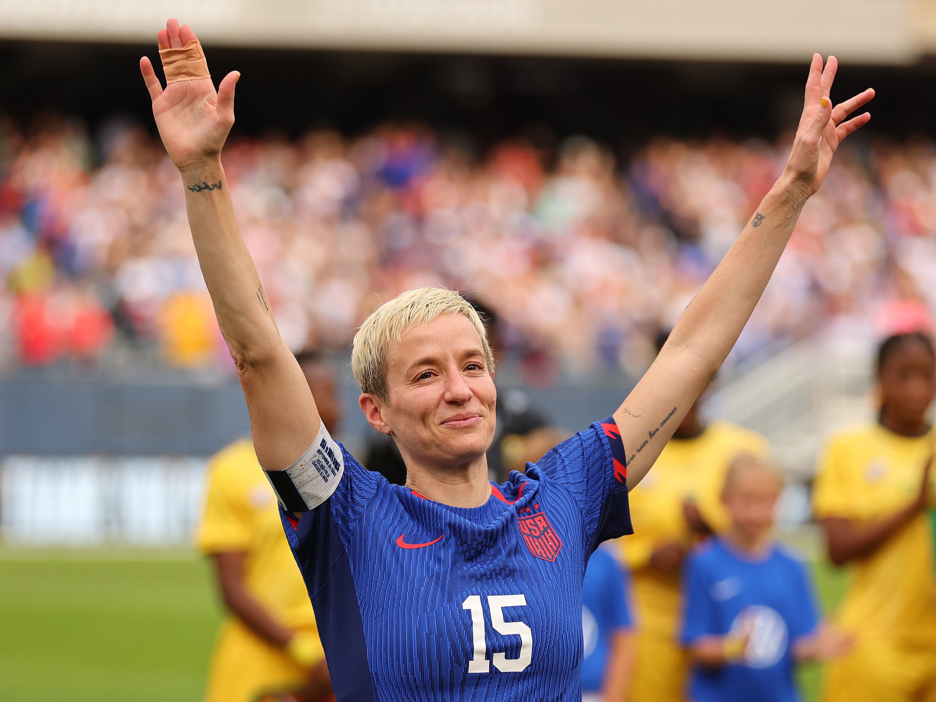 Megan Rapinoe, an icon bigger than soccer, takes a bow for the U.S