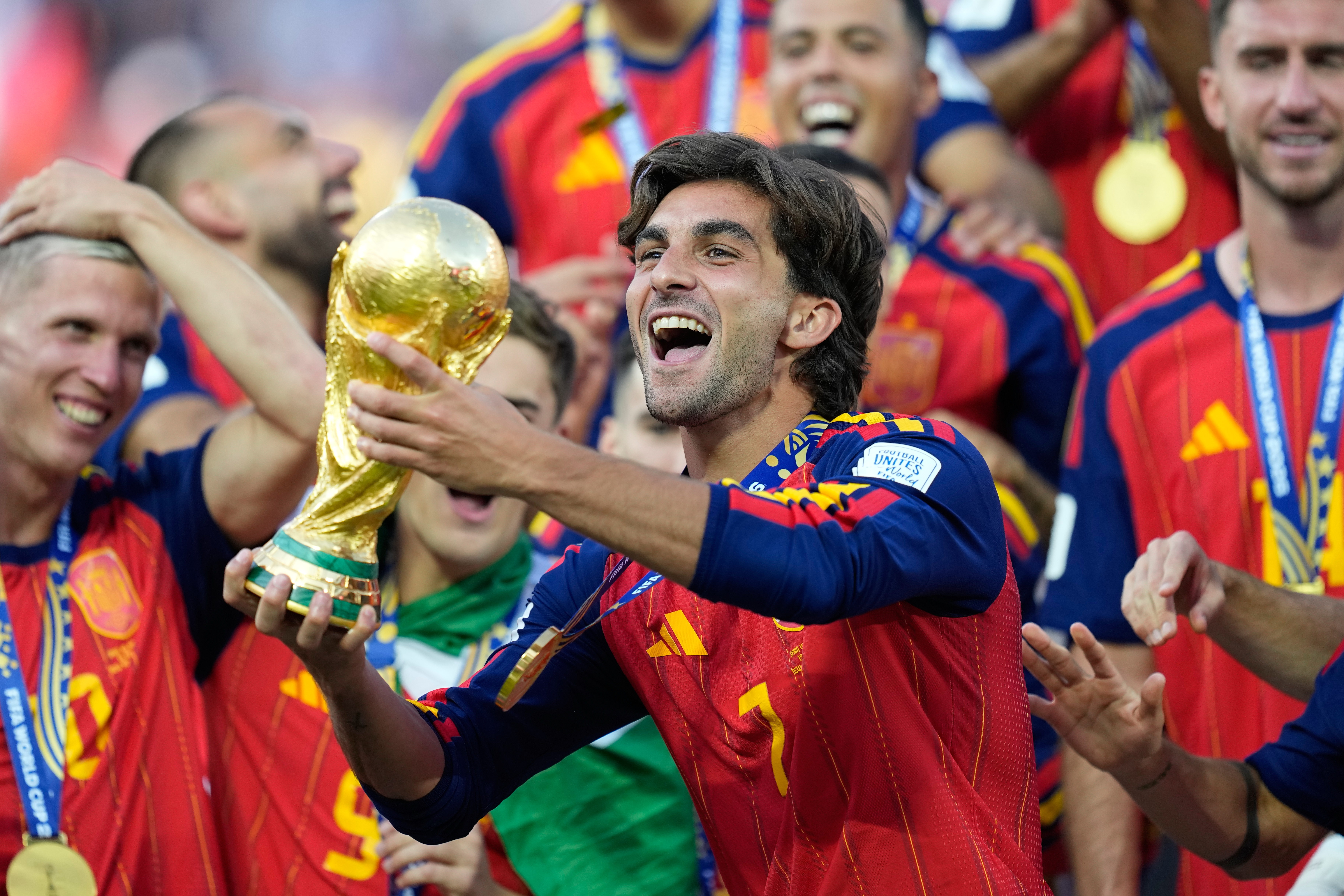 Spain wins the World Cup by beating Argentina 1-0 on Ferran Torres' goal in extra time - OPB