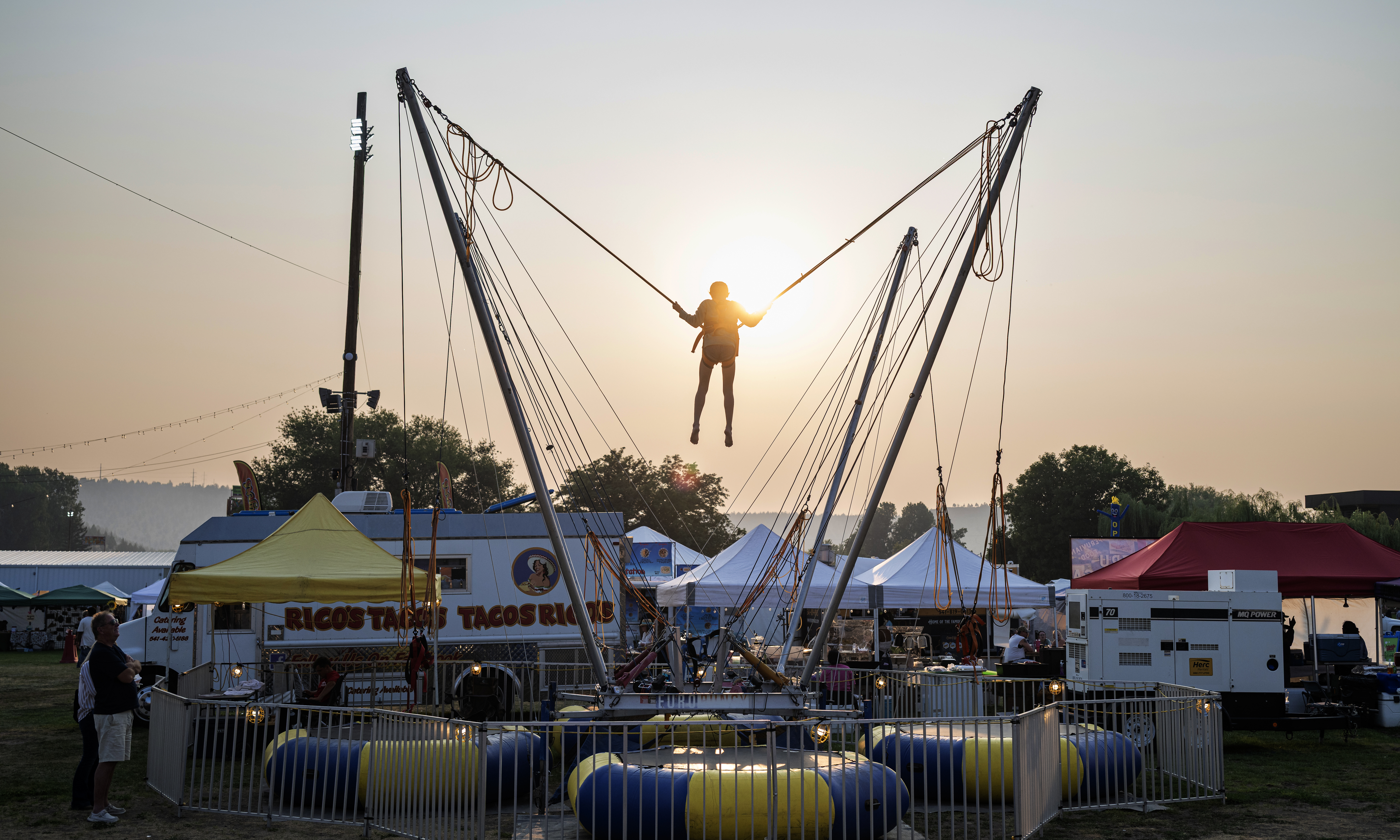 Smoke covers rural Oregon but the county fair goes on