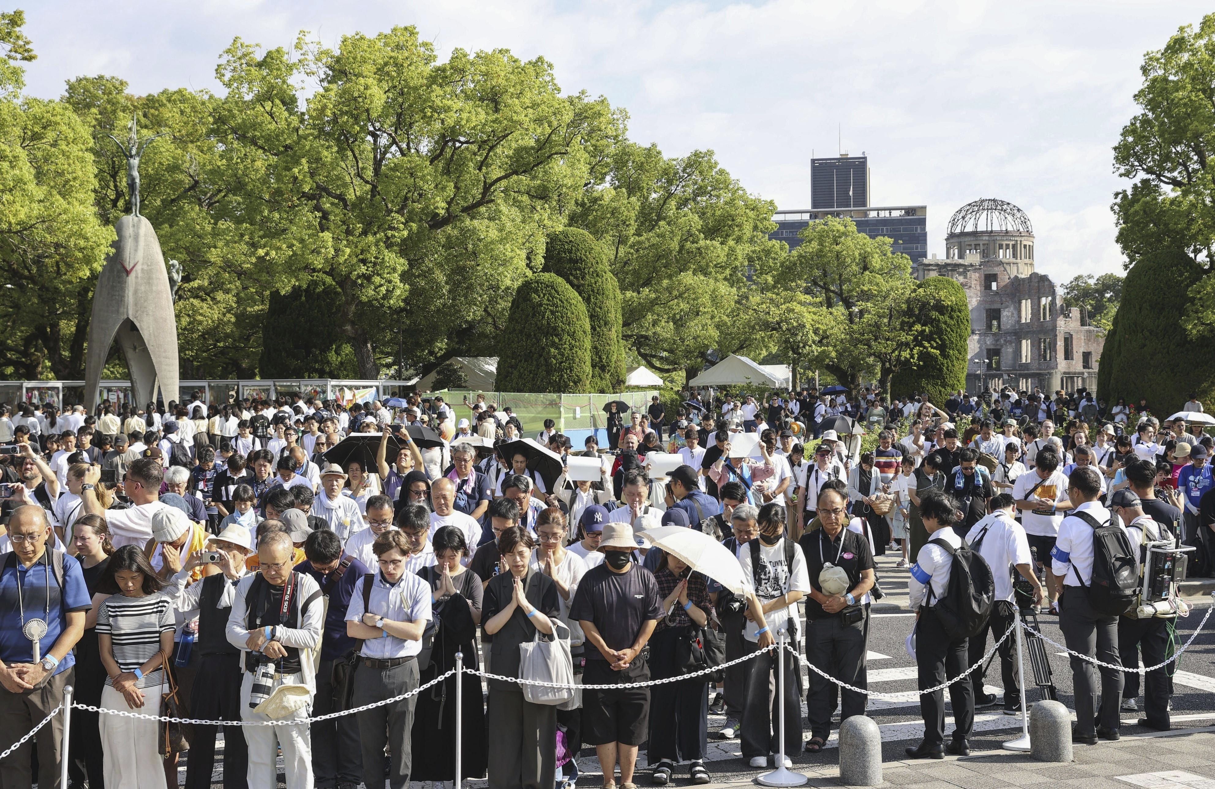 Hiroshima survivors fear rising nuclear threat on the 80th anniversary of atomic bombing - OPB