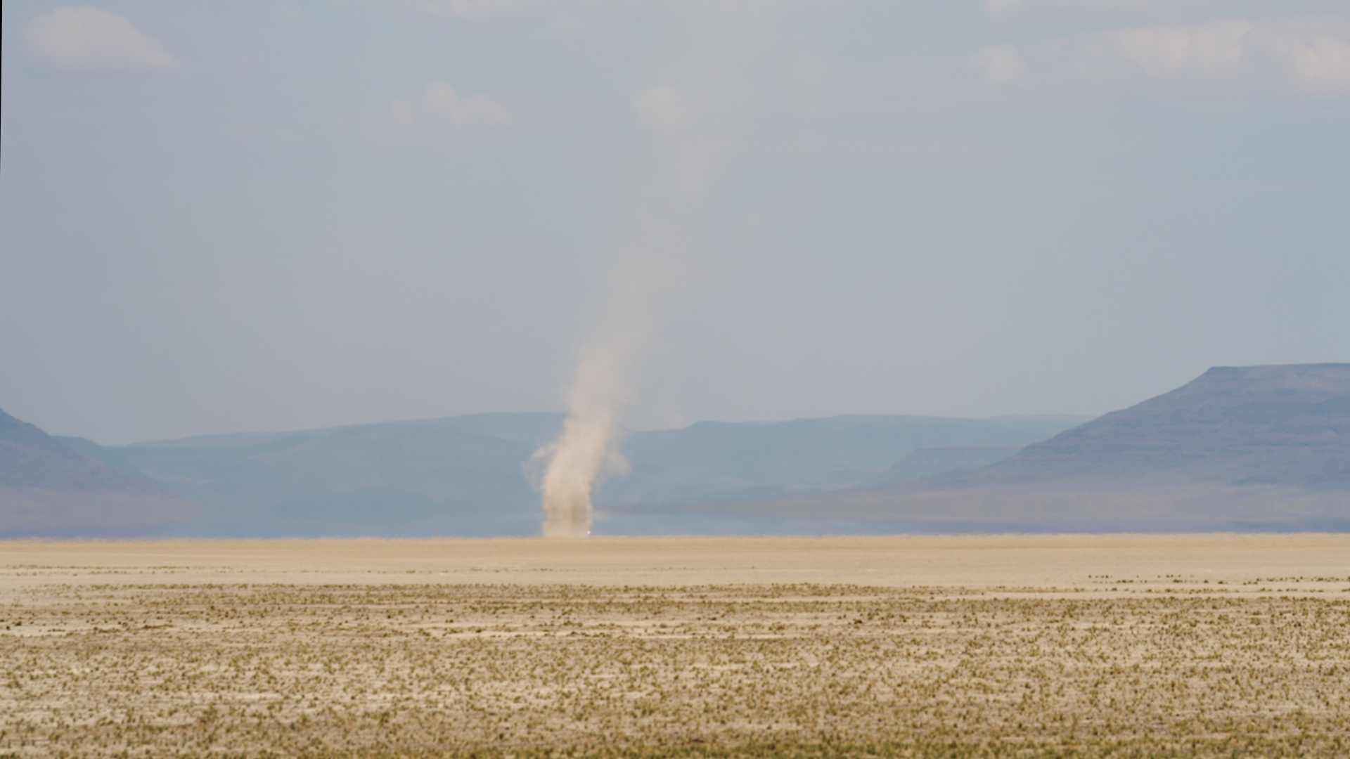 Scientists study dust devils in southeast Oregon’s Alvord Desert - OPB