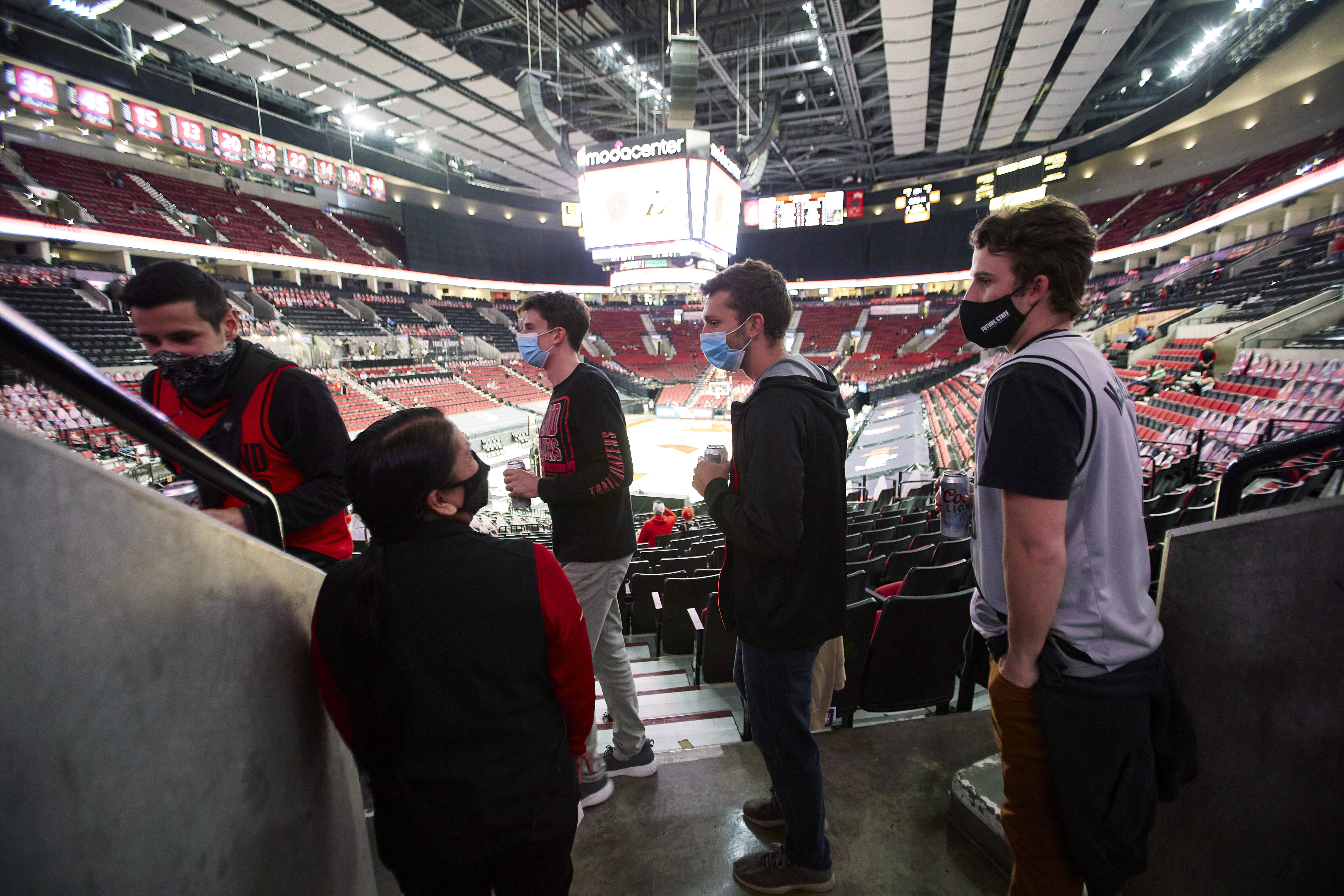 Moda Center welcomes Blazers fans for first time in over a year