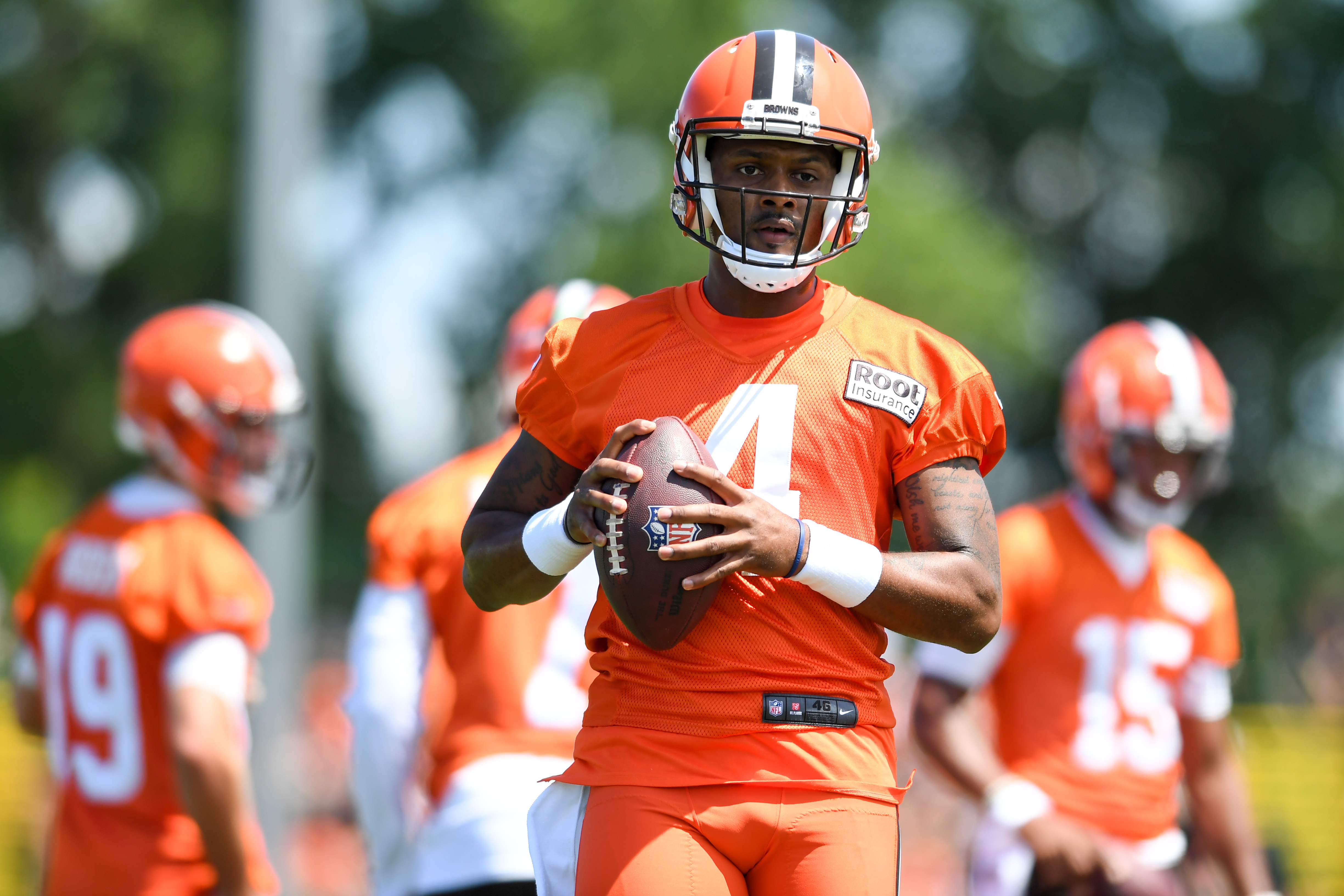 What to know about the Deshaun Watson controversy as NFL preseason kicks  off - OPB