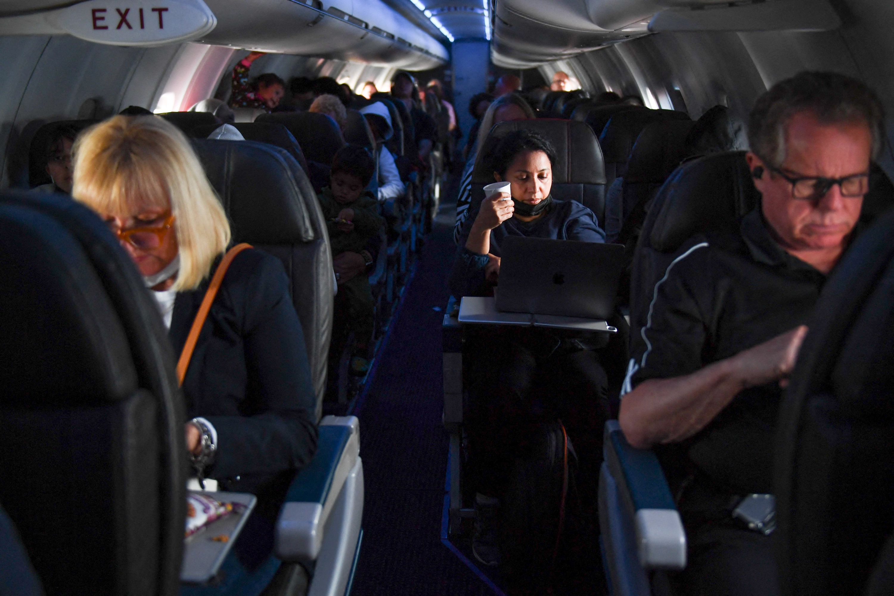 safe mask for air travel