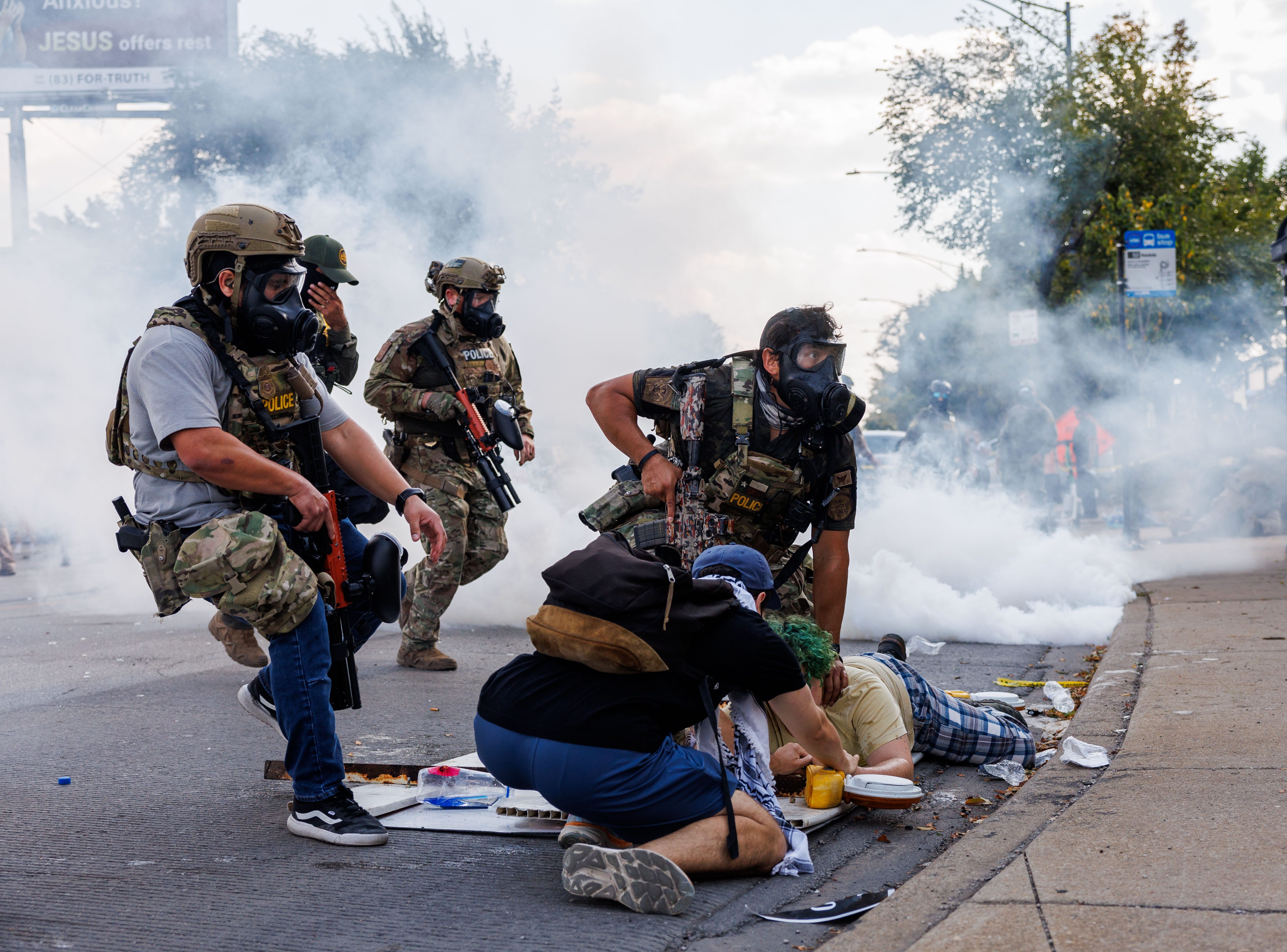 Tackles, projectiles and gunfire: Many fear ICE tactics are growing more  violent - OPB