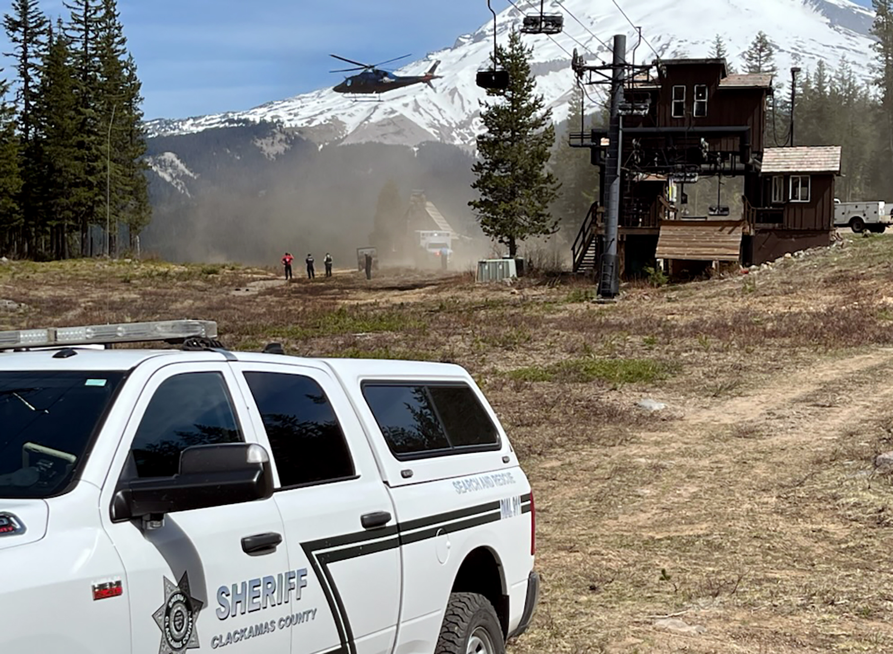Mt Hood Ski Bowl Chairlift Failure Shocks Oregon
