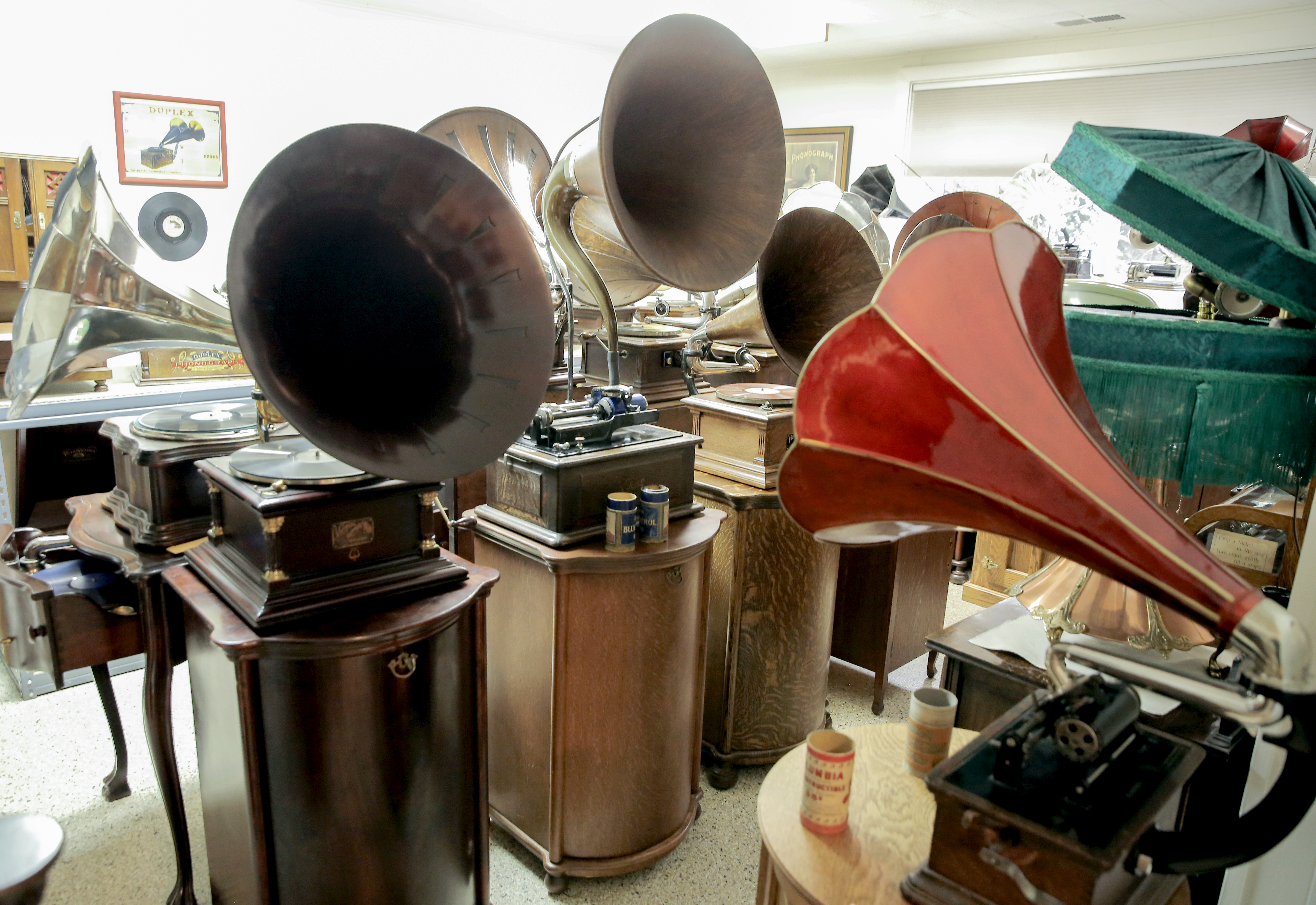 From phonographs to Wurlitzers, this Portland collector spins a