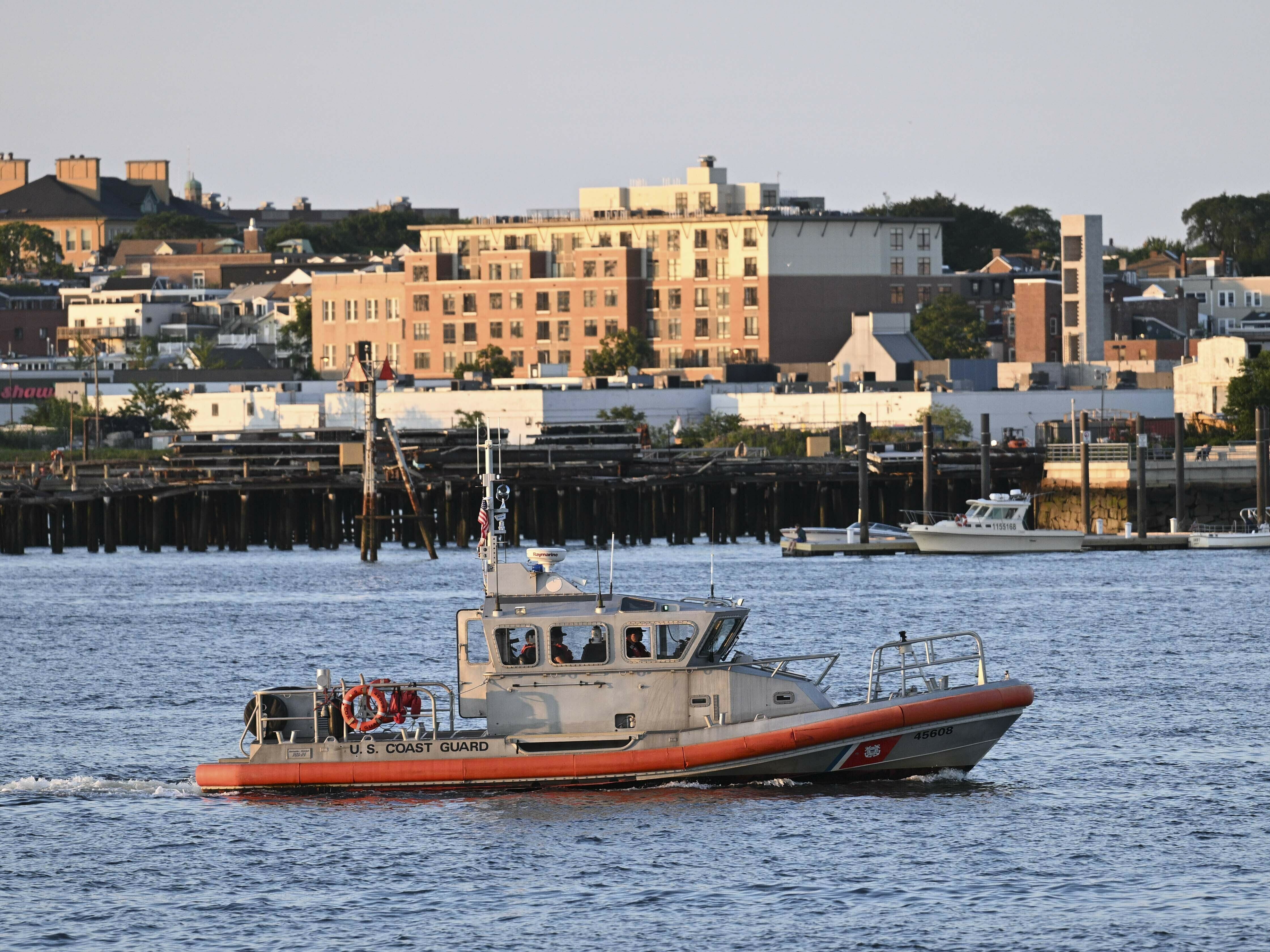 US Coast Guard: Oxygen supplies on the American bathyscaphe Titan