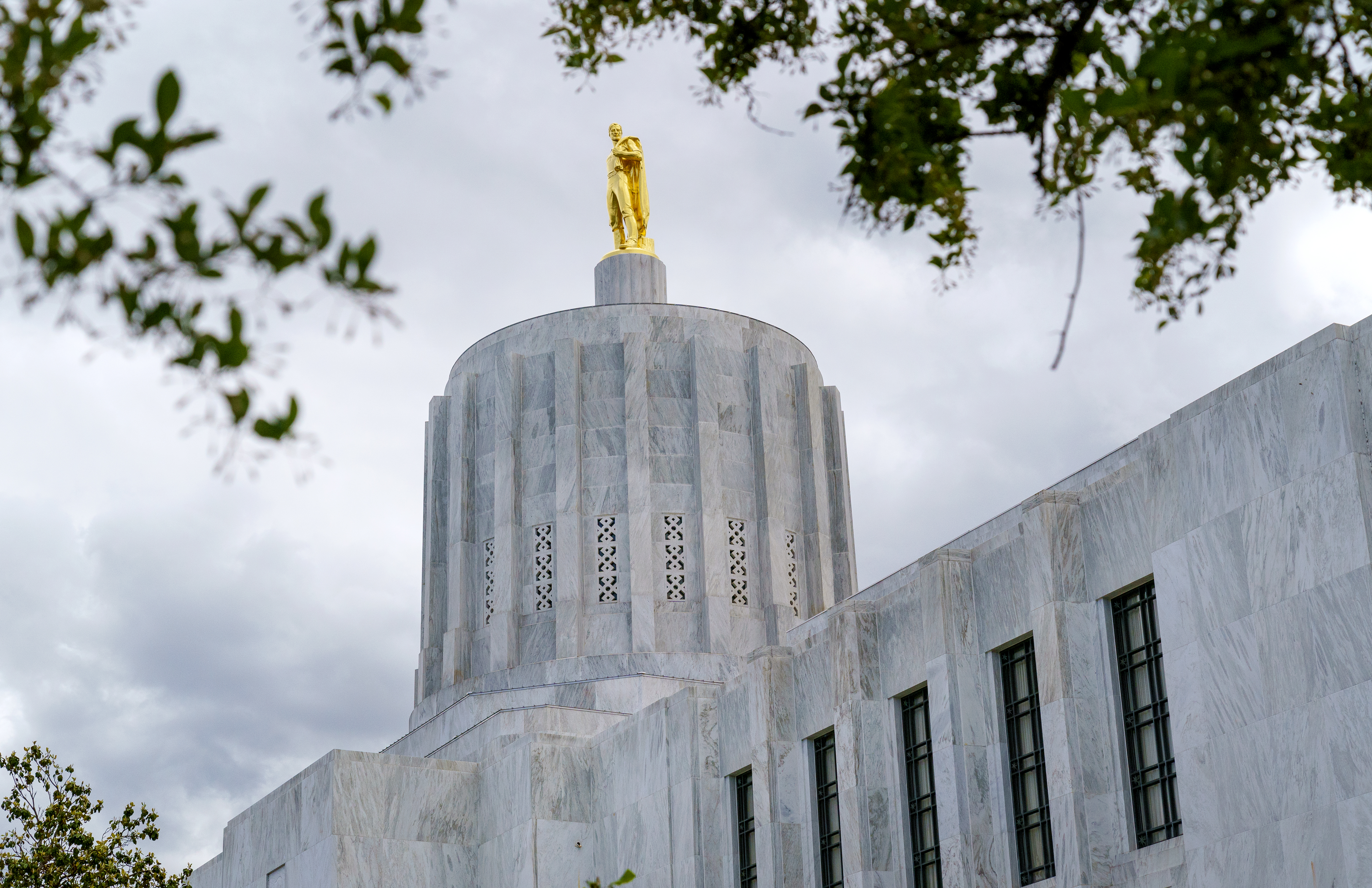 Oregon State Capitol building, May 18, 2021. Oregon lawmakers are considering legislation that could vacate convictions for hundreds of people currently serving prison sentences if they can prove they were convicted by a non-unanimous jury.