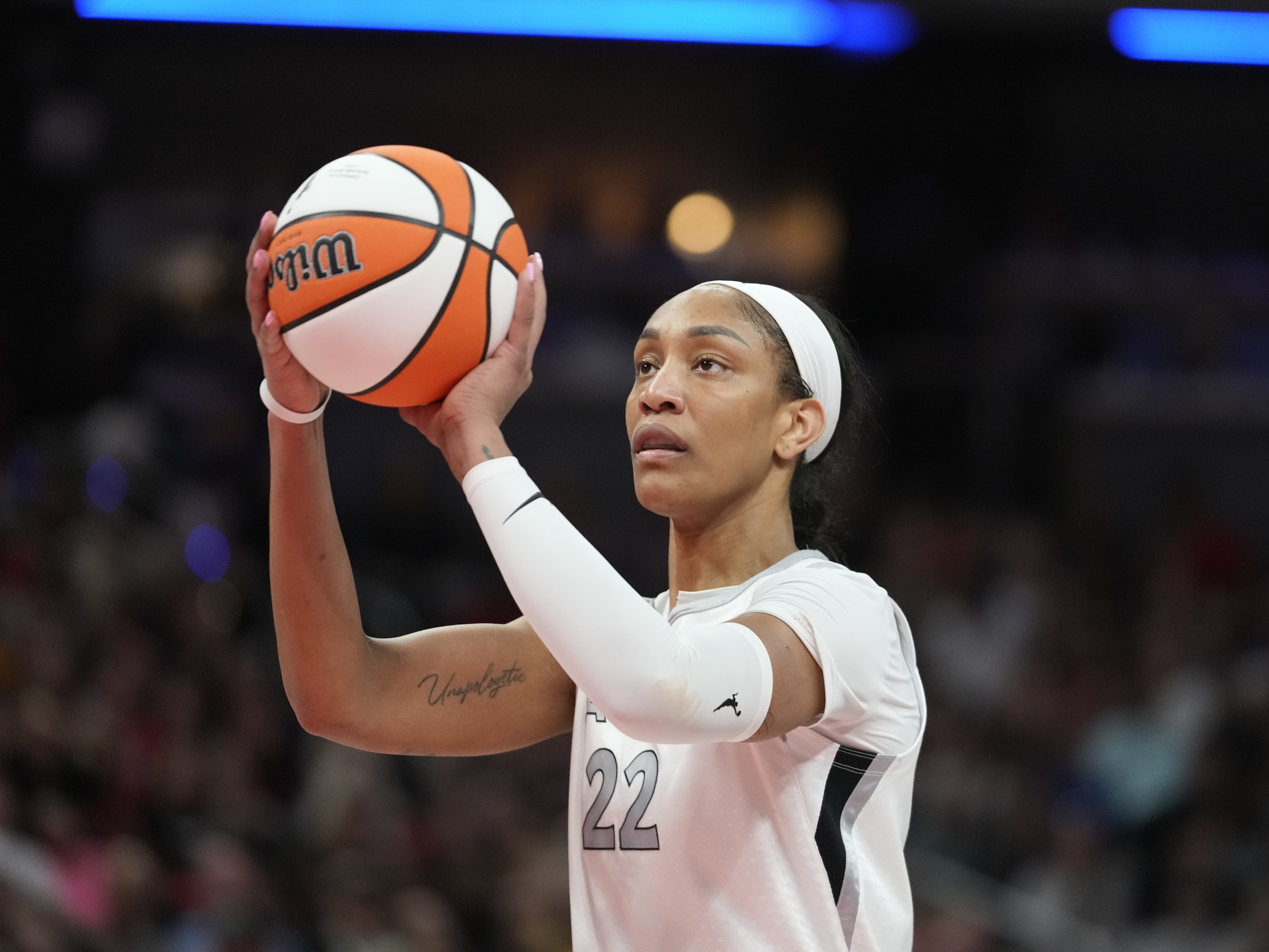 A'ja Wilson breaks the WNBA's single-season scoring record and eyes another milestone - OPB