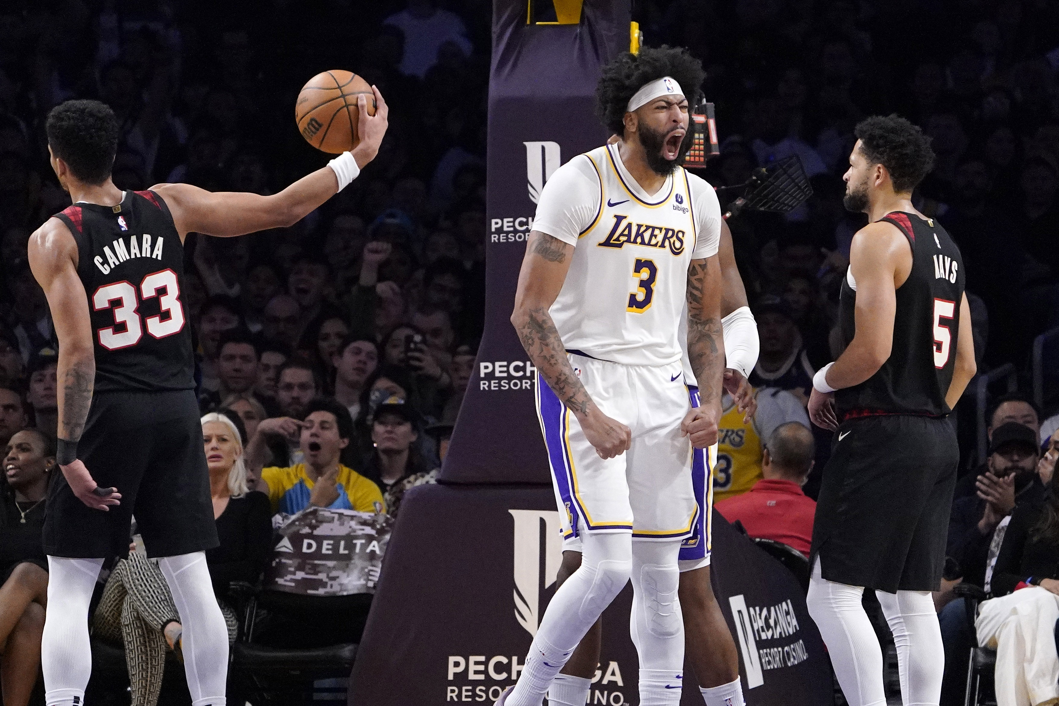 lakers vs blazers nba: Los Angeles Lakers vs Portland Trail