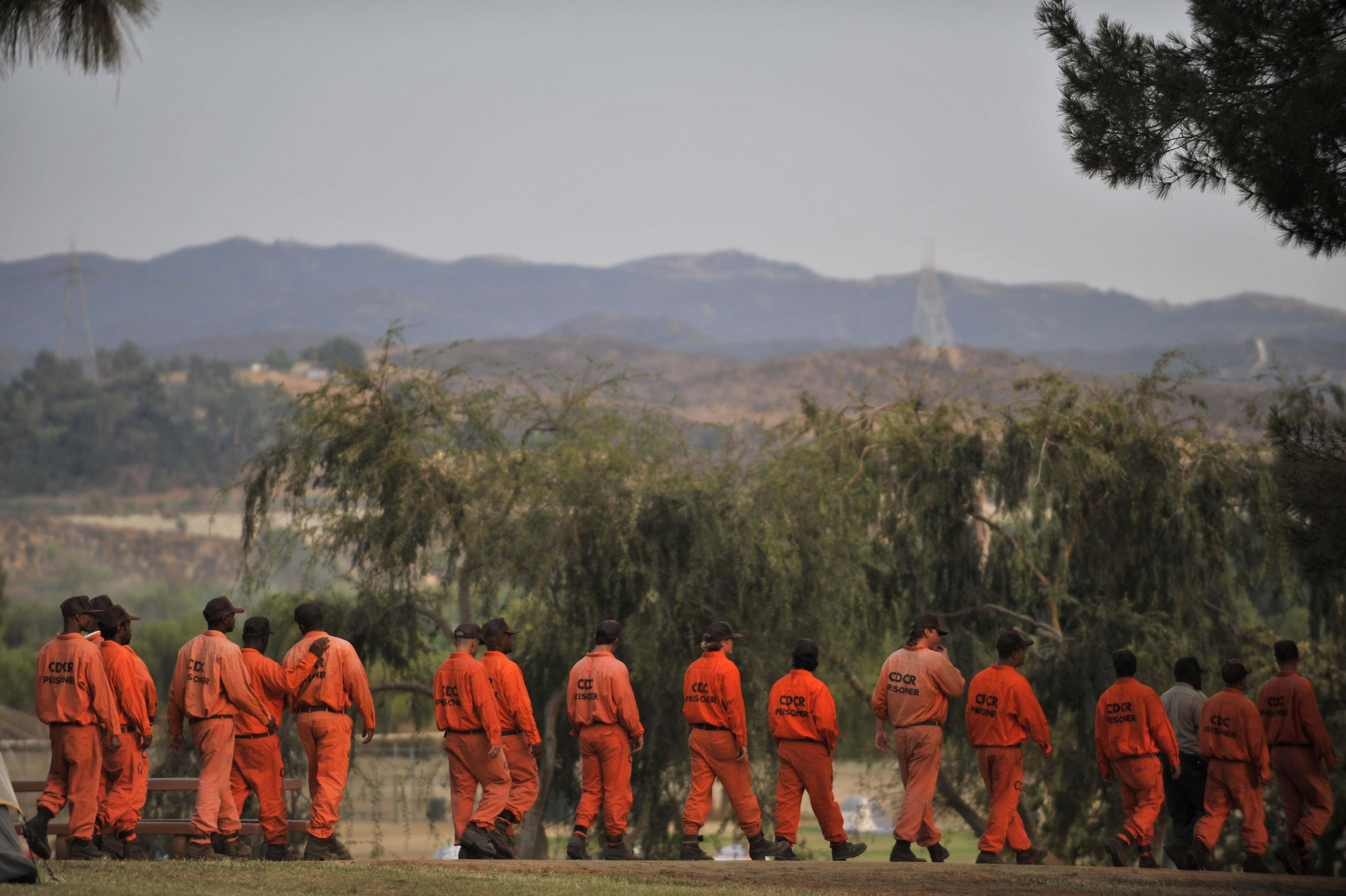 Calfire Inmate Program Inmates are fighting California wildfires in long-running and ...