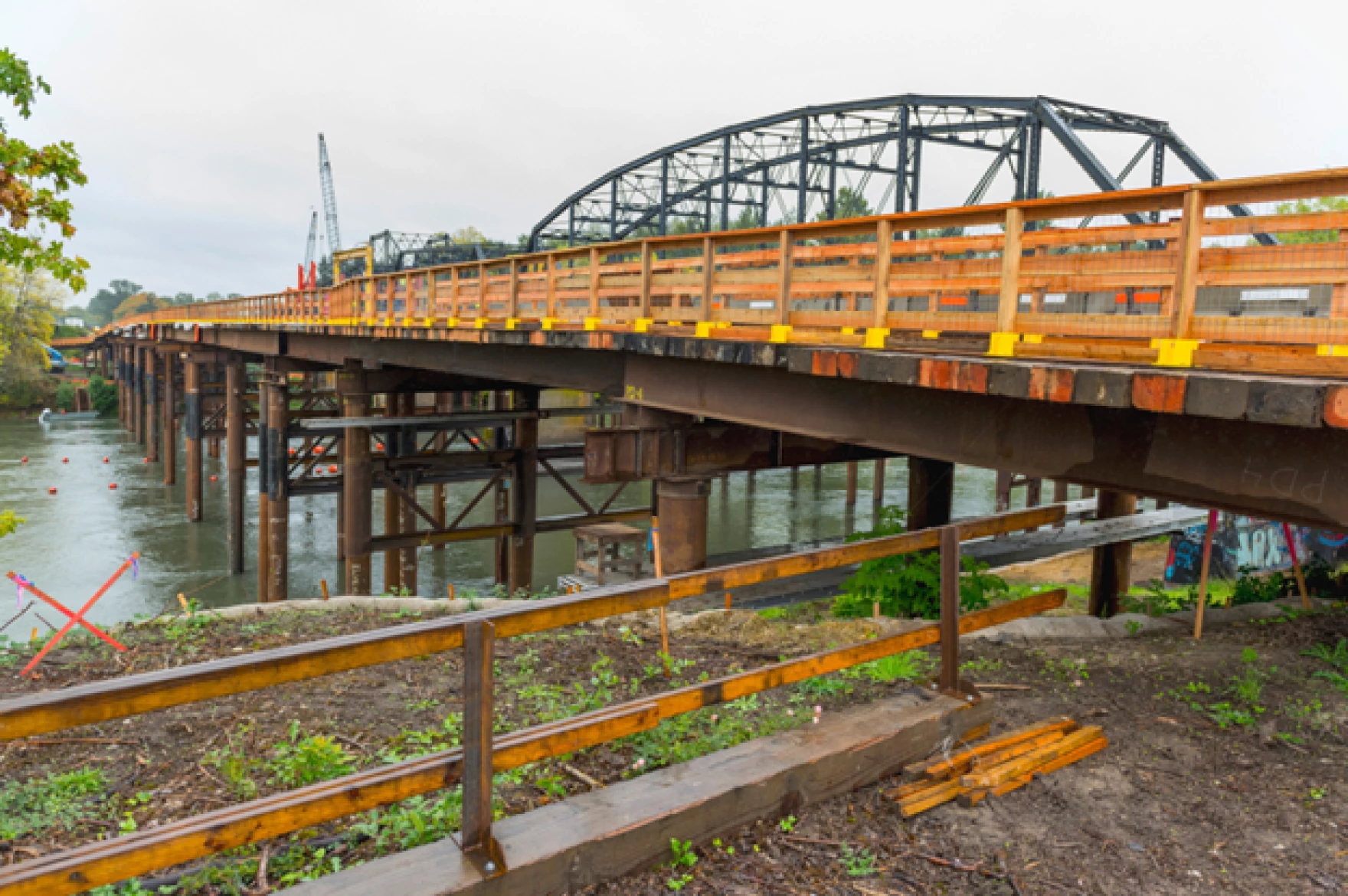 Construction replacing historic Corvallis bridge will reroute traffic - OPB