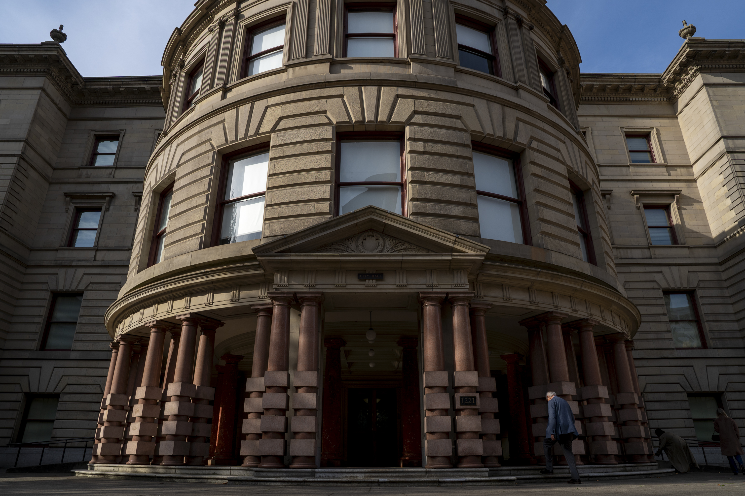 Portland City Council begrudgingly adopts $8.5 billion budget