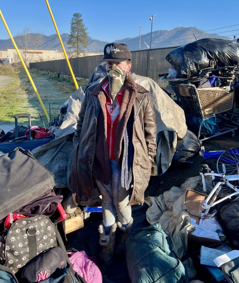 Grants Pass clears city-owned homeless campsite after decision by new ...