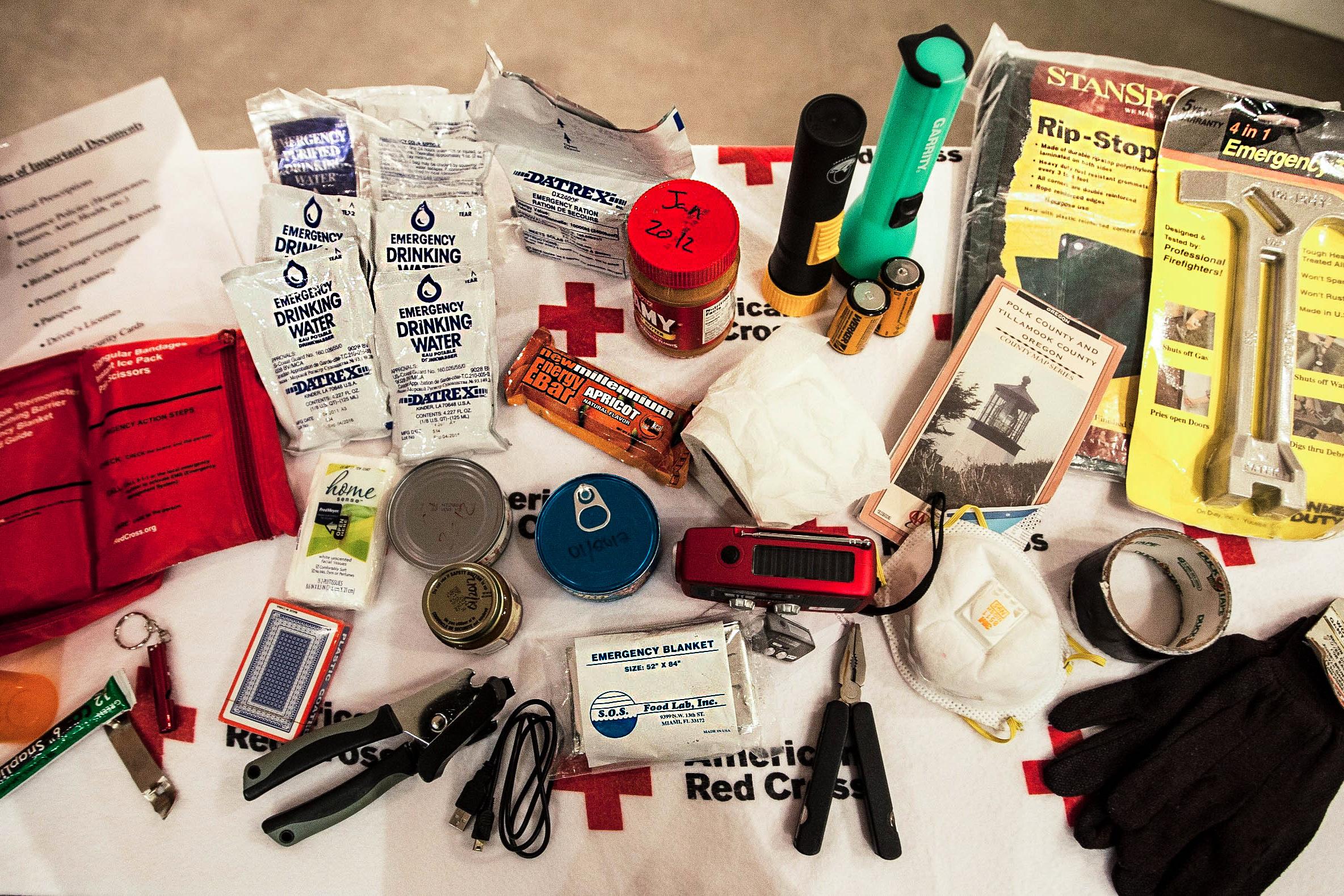 Make a Go-Bag & Kit  Office of Emergency Management